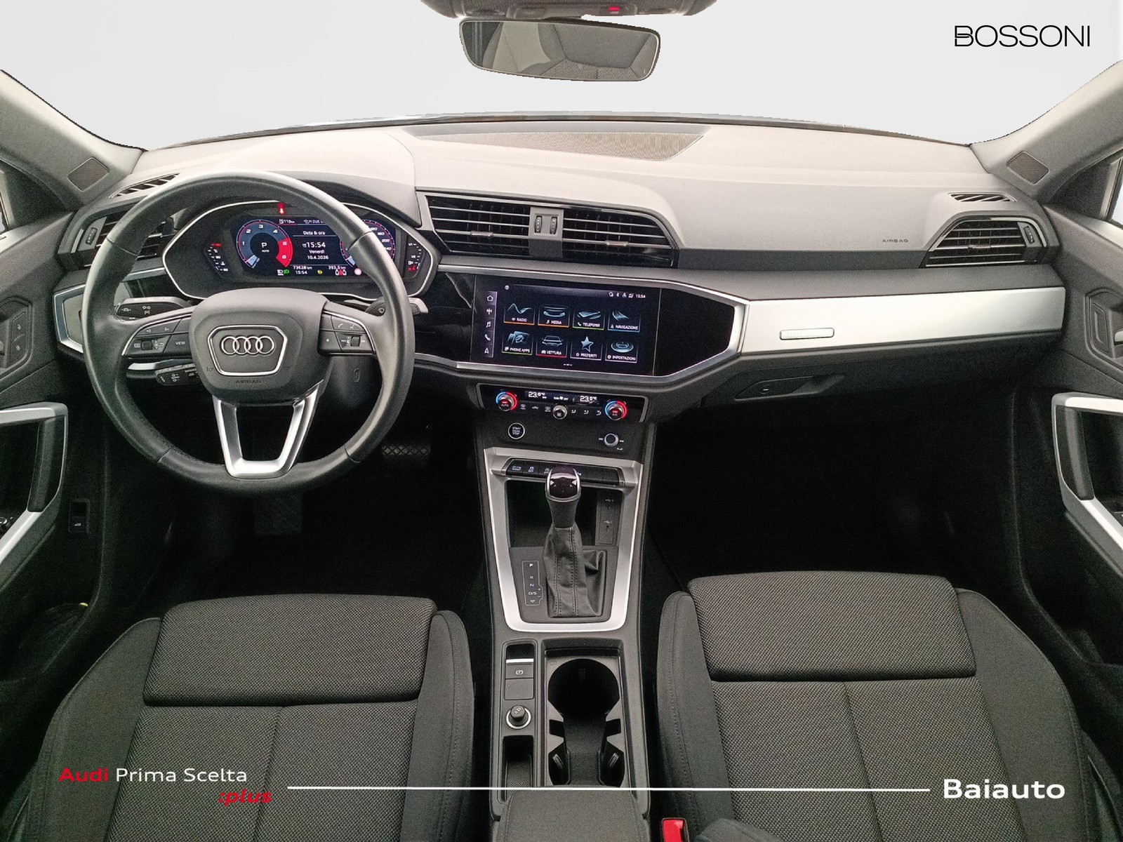 6 - Audi Q3 sportback 35 2.0 tdi identity black s tronic