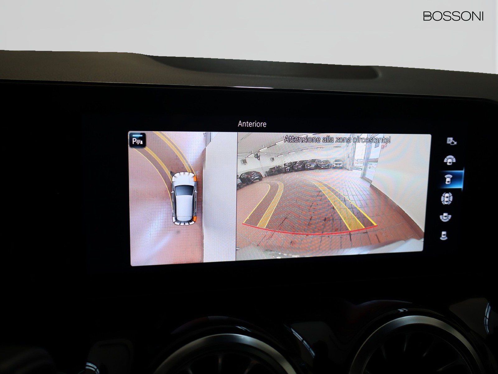 12 - Mercedes GLA 220 d premium 8g-dct