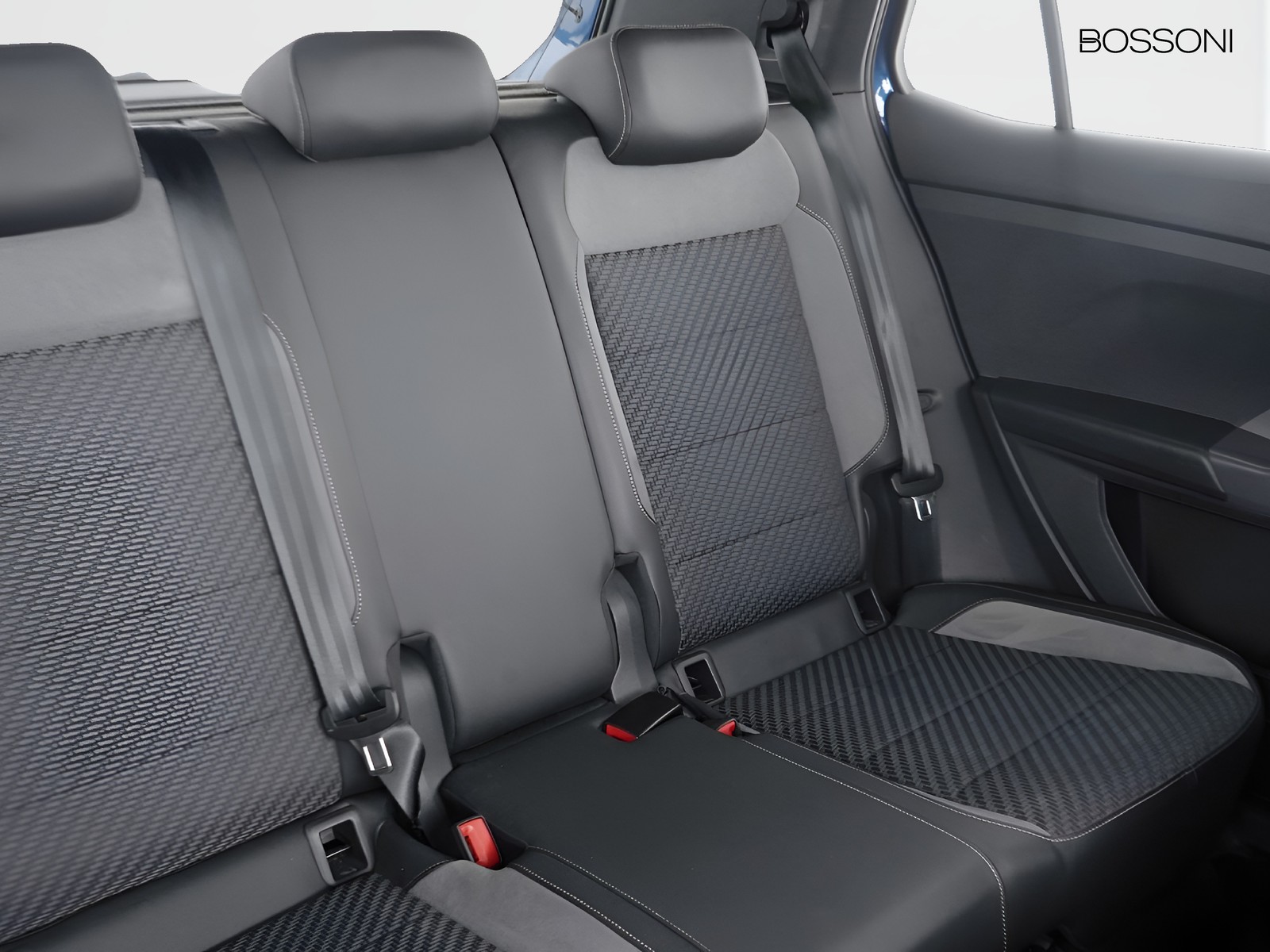 22 - Volkswagen T-Cross 1.0 tsi 110cv advanced