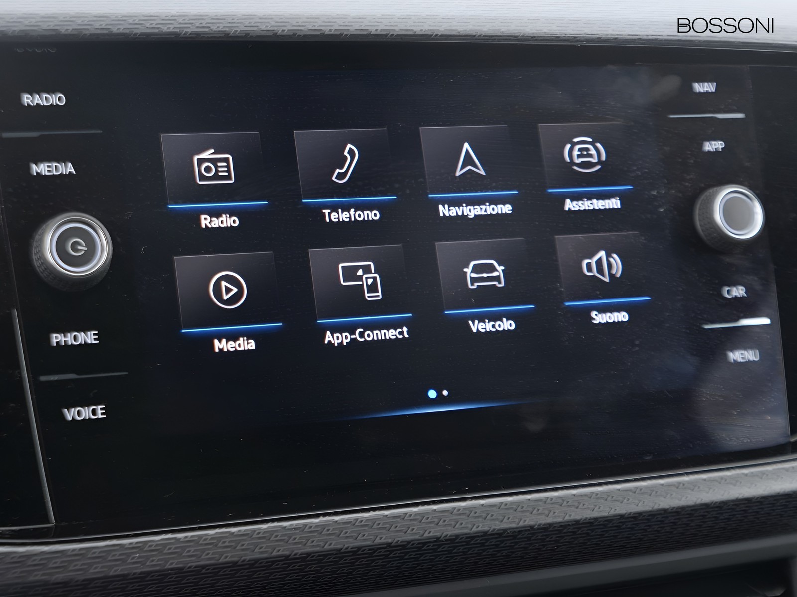 29 - Volkswagen T-Cross 1.0 tsi 110cv advanced