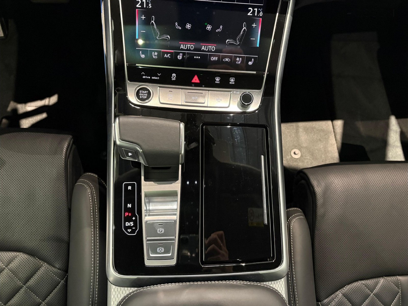 24 - Audi Q8 3.0 v6 tdi mhev 286cv s line edition quattro