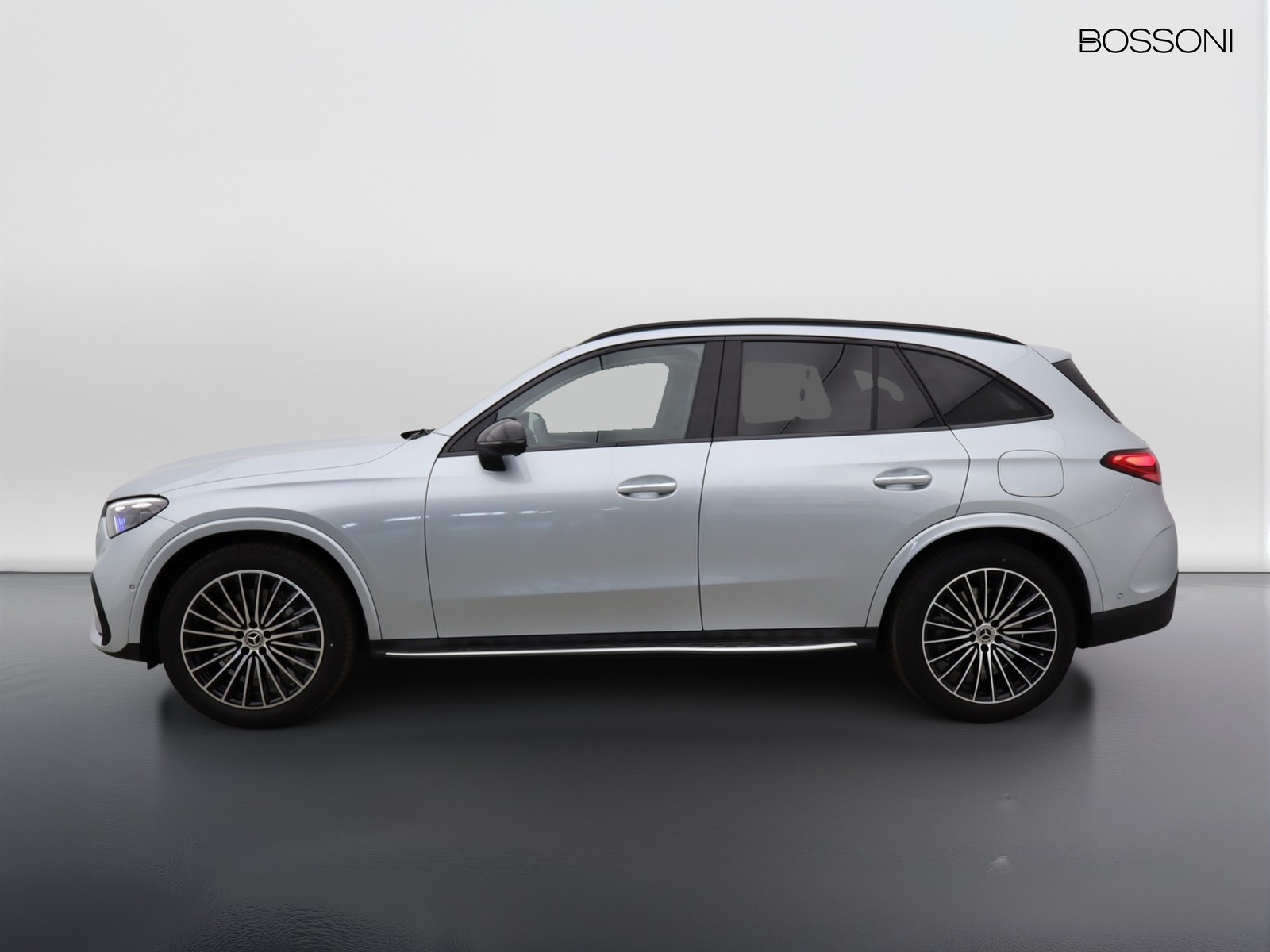 3 - Mercedes GLC suv 300 de plug in hybrid amg line advanced plus 4matic 9g-tronic