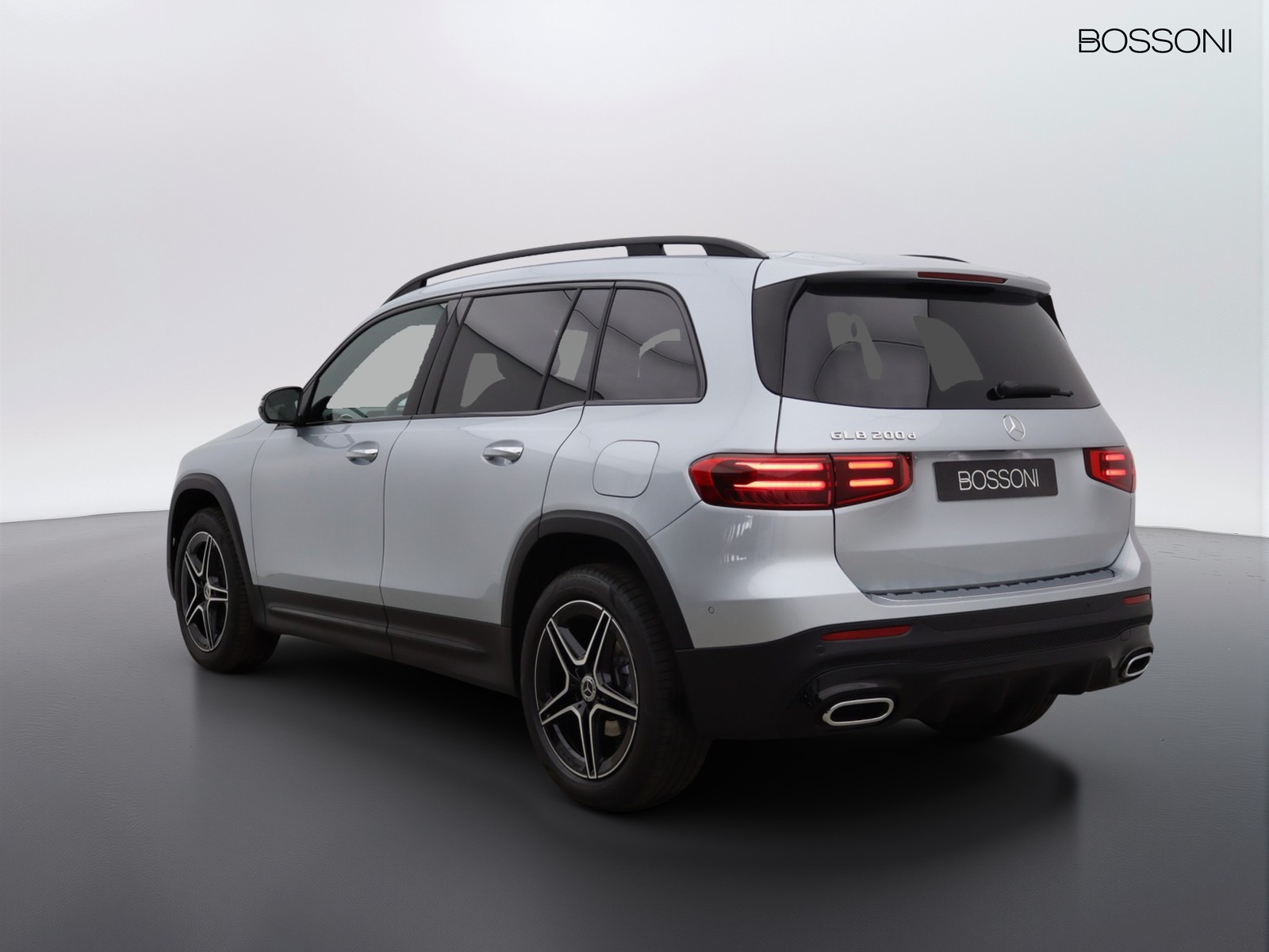 5 - Mercedes GLB 200 d amg line premium 8g-dct