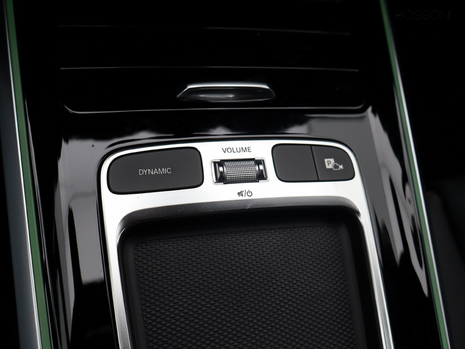 15 - Mercedes GLB 200 d amg line premium 8g-dct