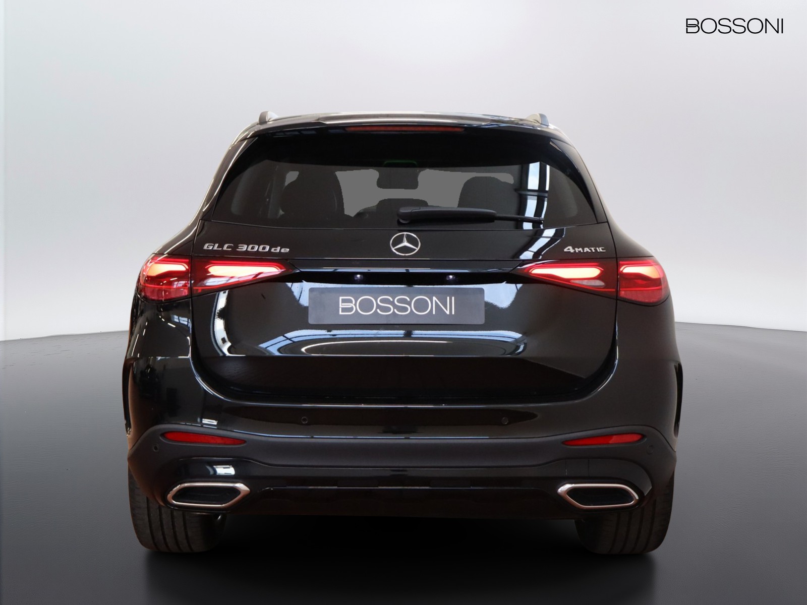 6 - Mercedes GLC suv 300 de plug in hybrid amg line advanced tech 4matic 9g-tronic