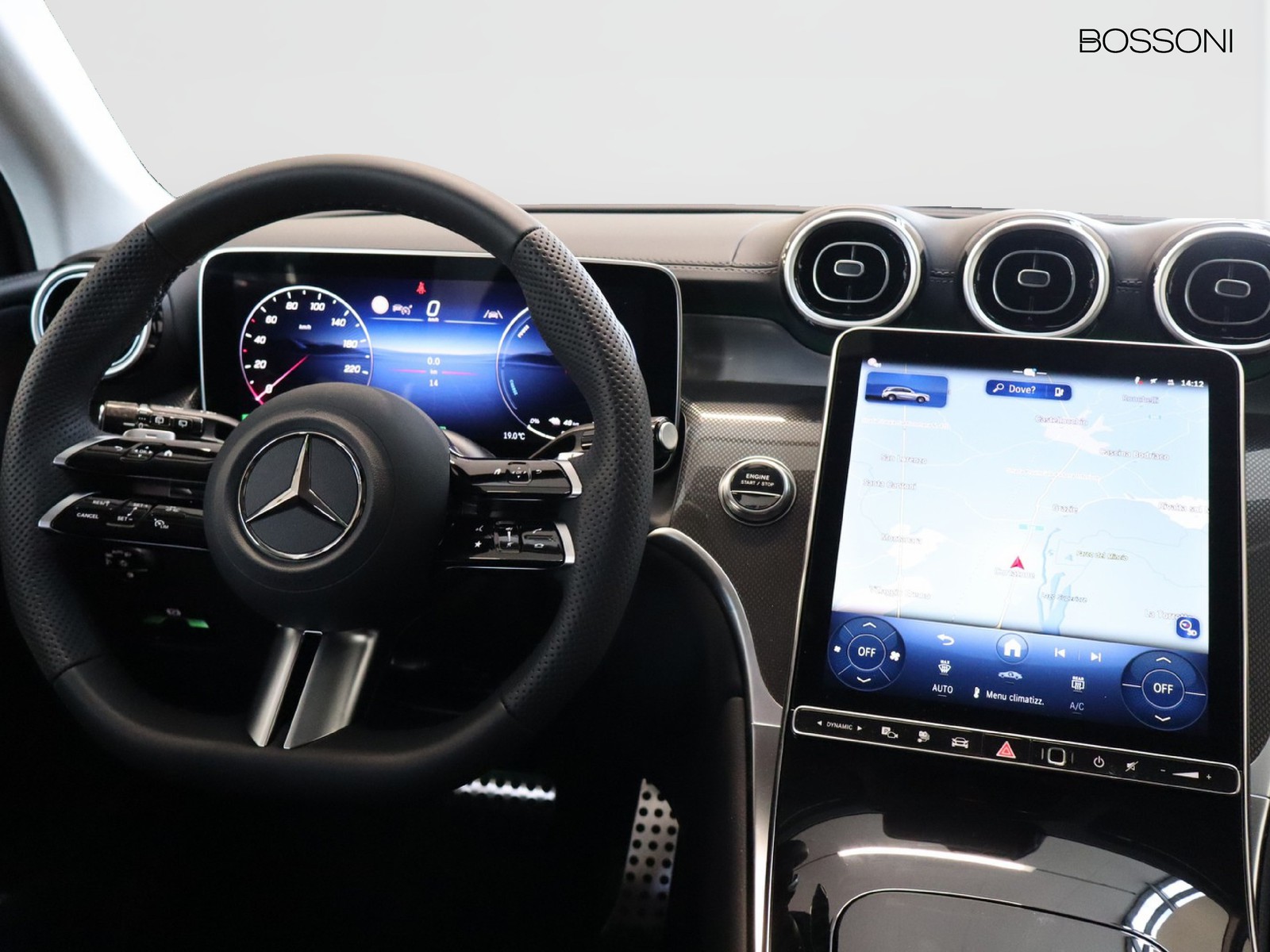 12 - Mercedes GLC suv 300 de plug in hybrid amg line advanced tech 4matic 9g-tronic