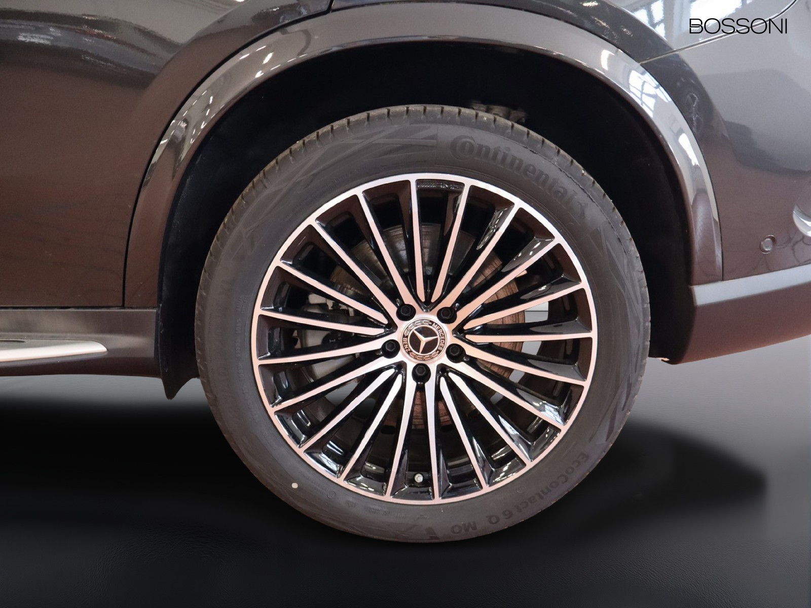 4 - Mercedes GLC suv 300 de plug in hybrid amg line advanced tech 4matic 9g-tronic