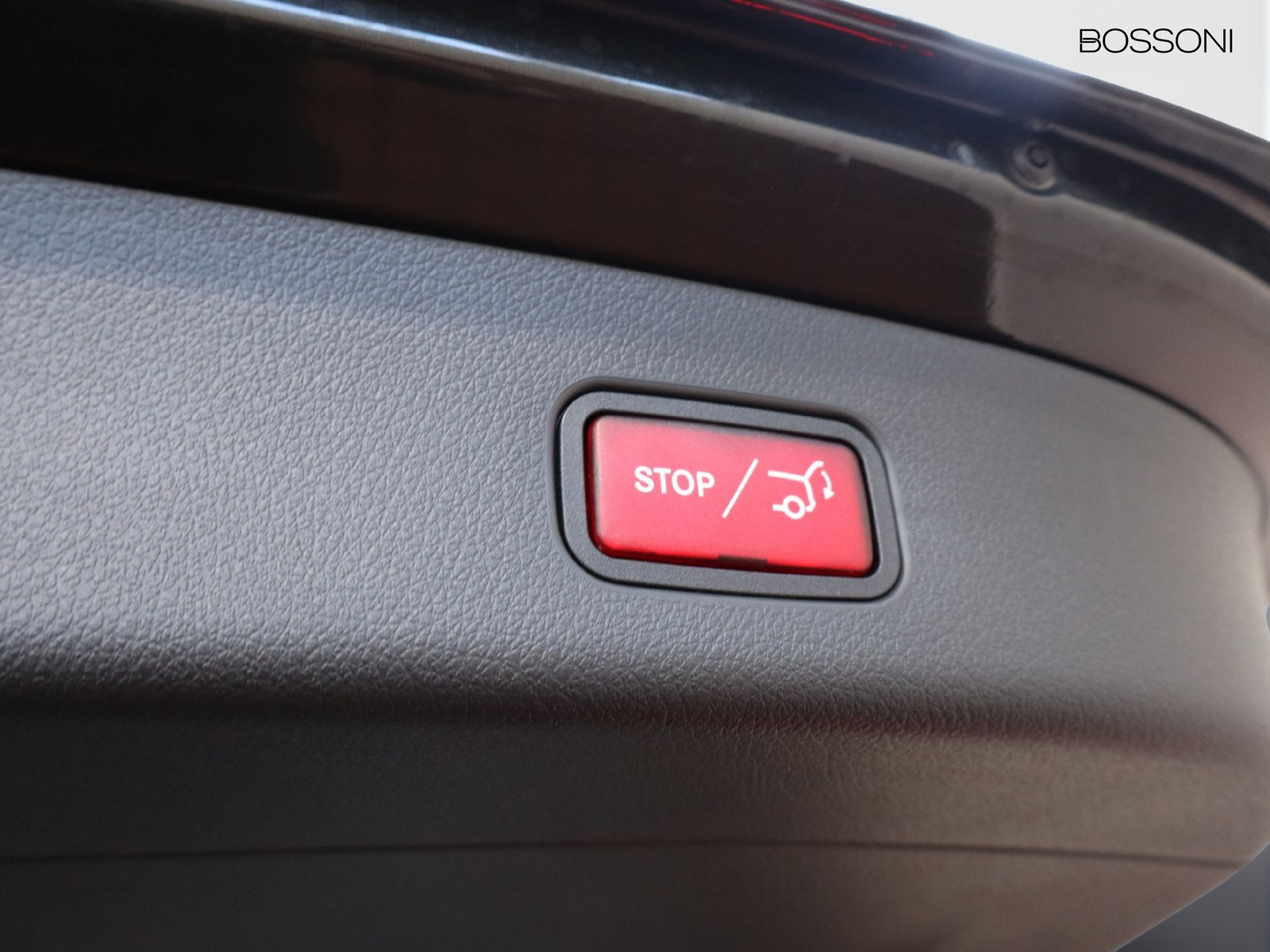 18 - Mercedes GLC suv 300 de plug in hybrid amg line advanced tech 4matic 9g-tronic