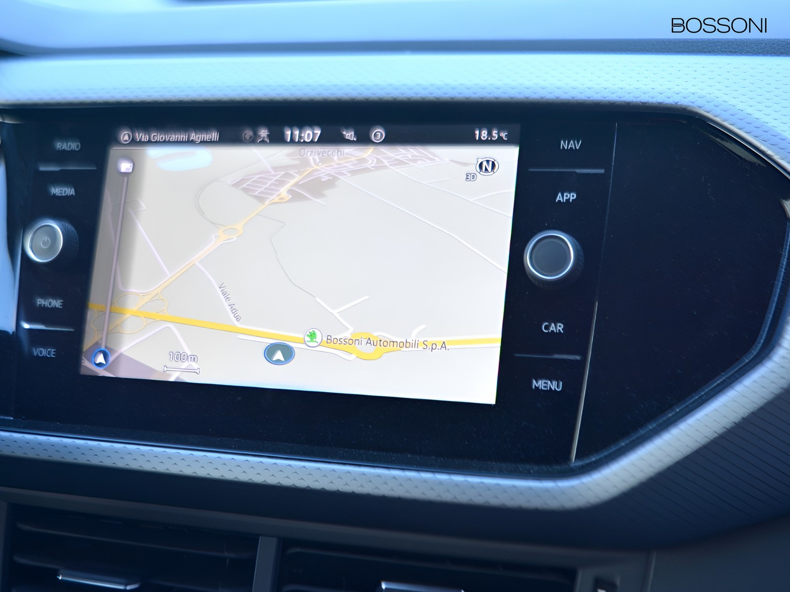 10 - Volkswagen T-Cross 1.0 tsi 95cv style