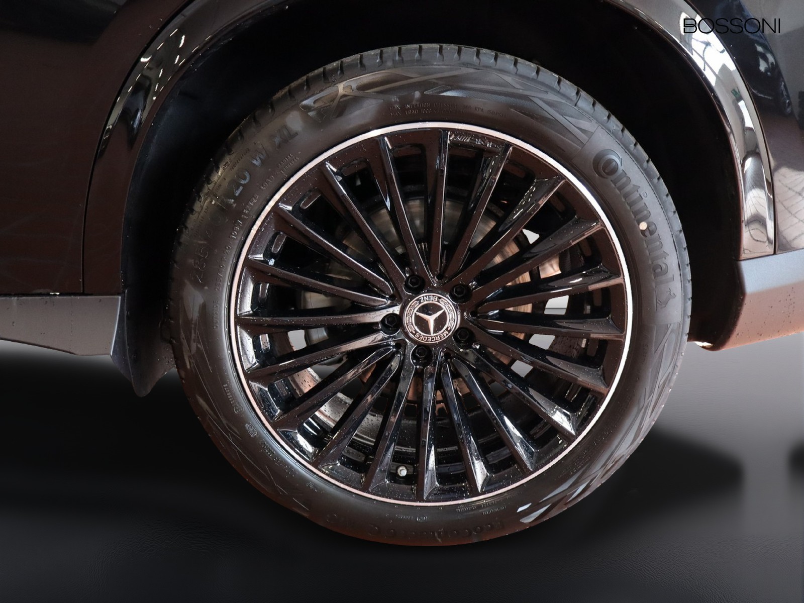 4 - Mercedes GLC coupe 220 d amg line advanced 4matic 9g-tronic