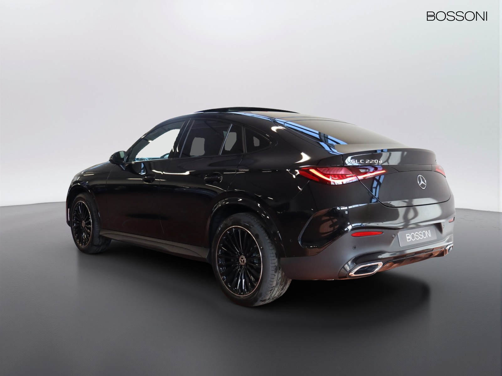 5 - Mercedes GLC coupe 220 d amg line advanced 4matic 9g-tronic