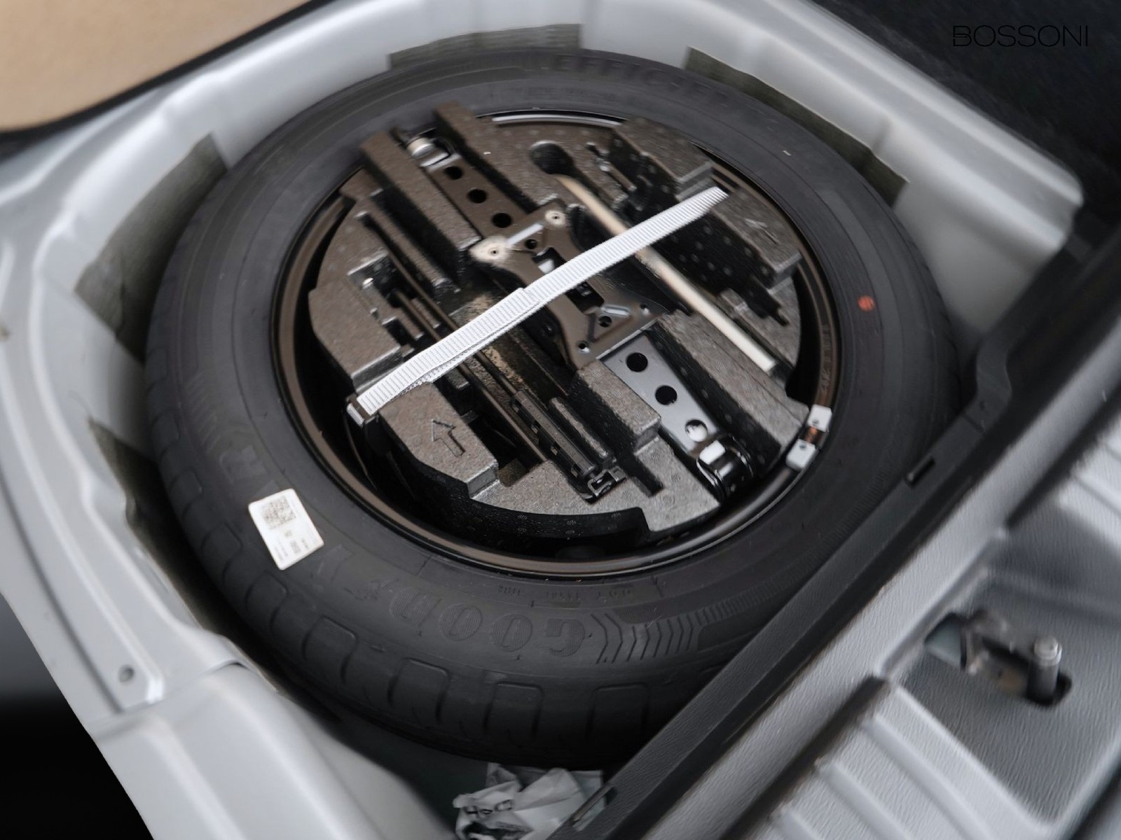 34 - Skoda Kamiq 1.0 tsi 115cv black dots dsg