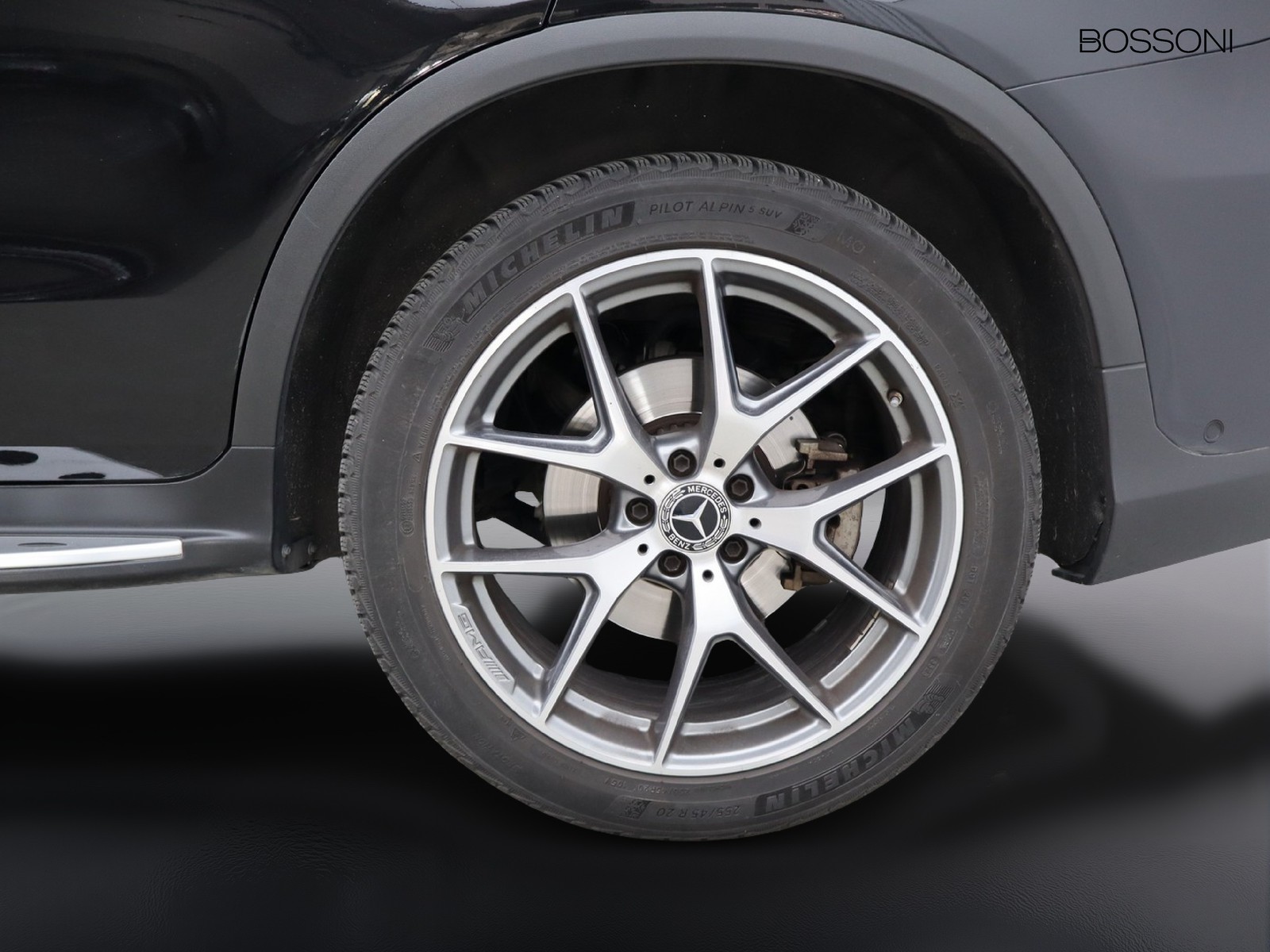 4 - Mercedes GLC suv 300 d premium plus 4matic 9g-tronic plus