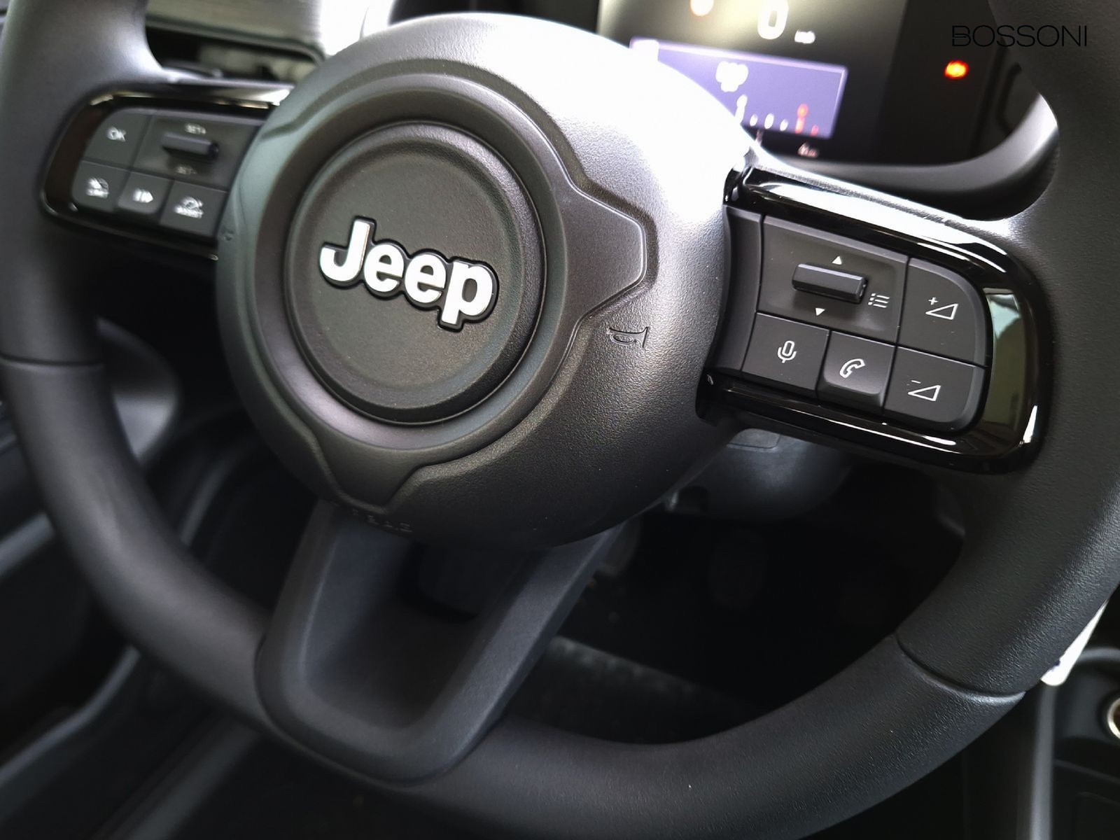 20 - Jeep Avenger 1.2 turbo 100cv longitude fwd