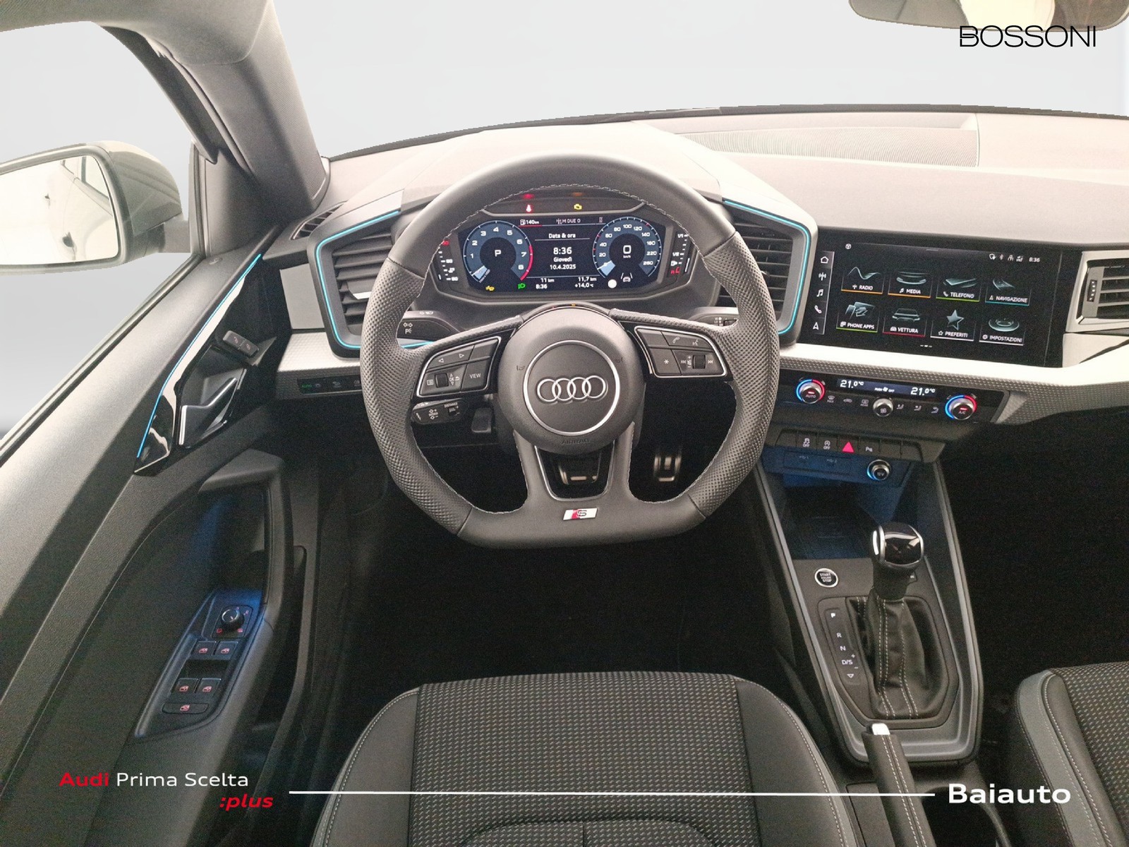 8 - Audi A1 sportback 30 1.0 tfsi 116cv identity black s tronic