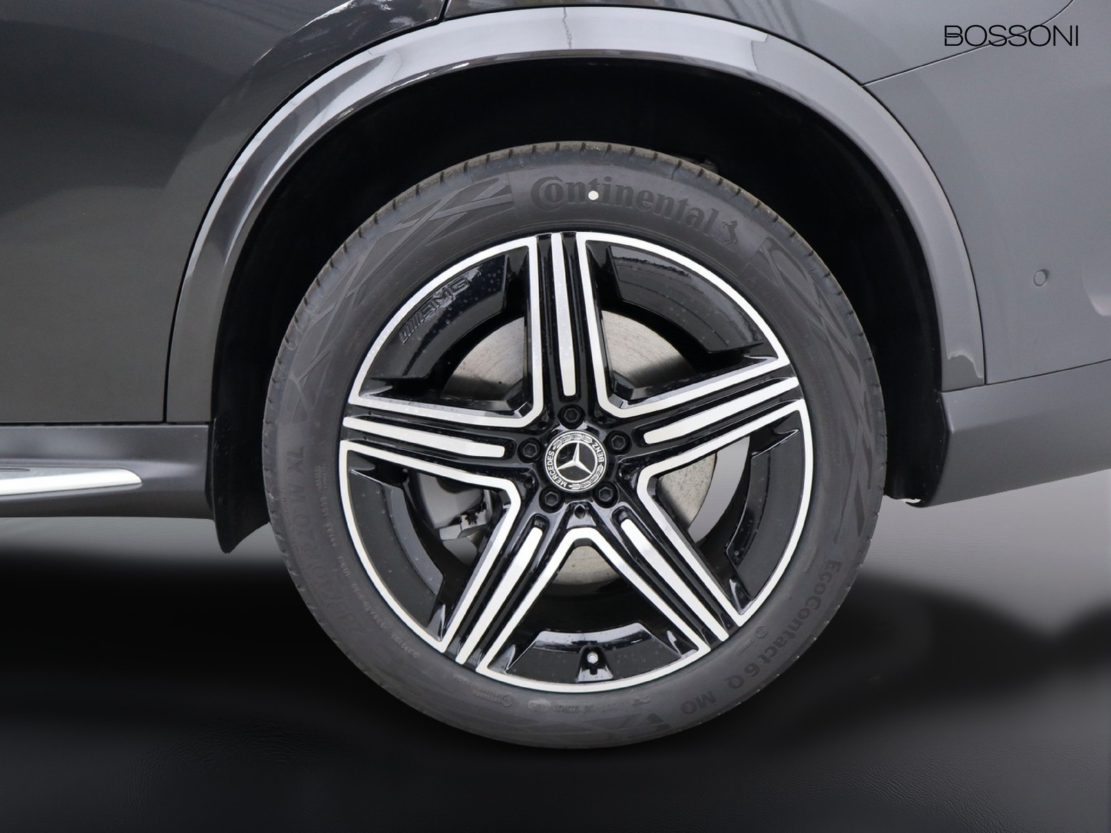 4 - Mercedes GLC coupe 300 de plug in hybrid amg line advanced tech 4matic 9g-tronic