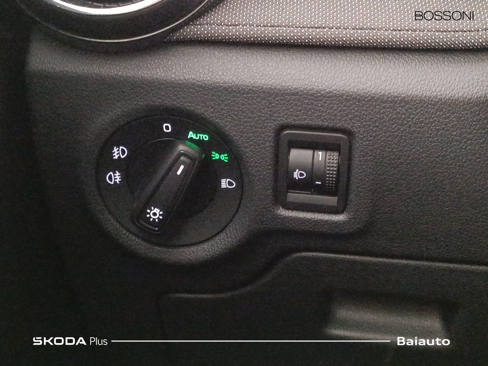 16 - Skoda Fabia 1.0 tsi evo 95cv style