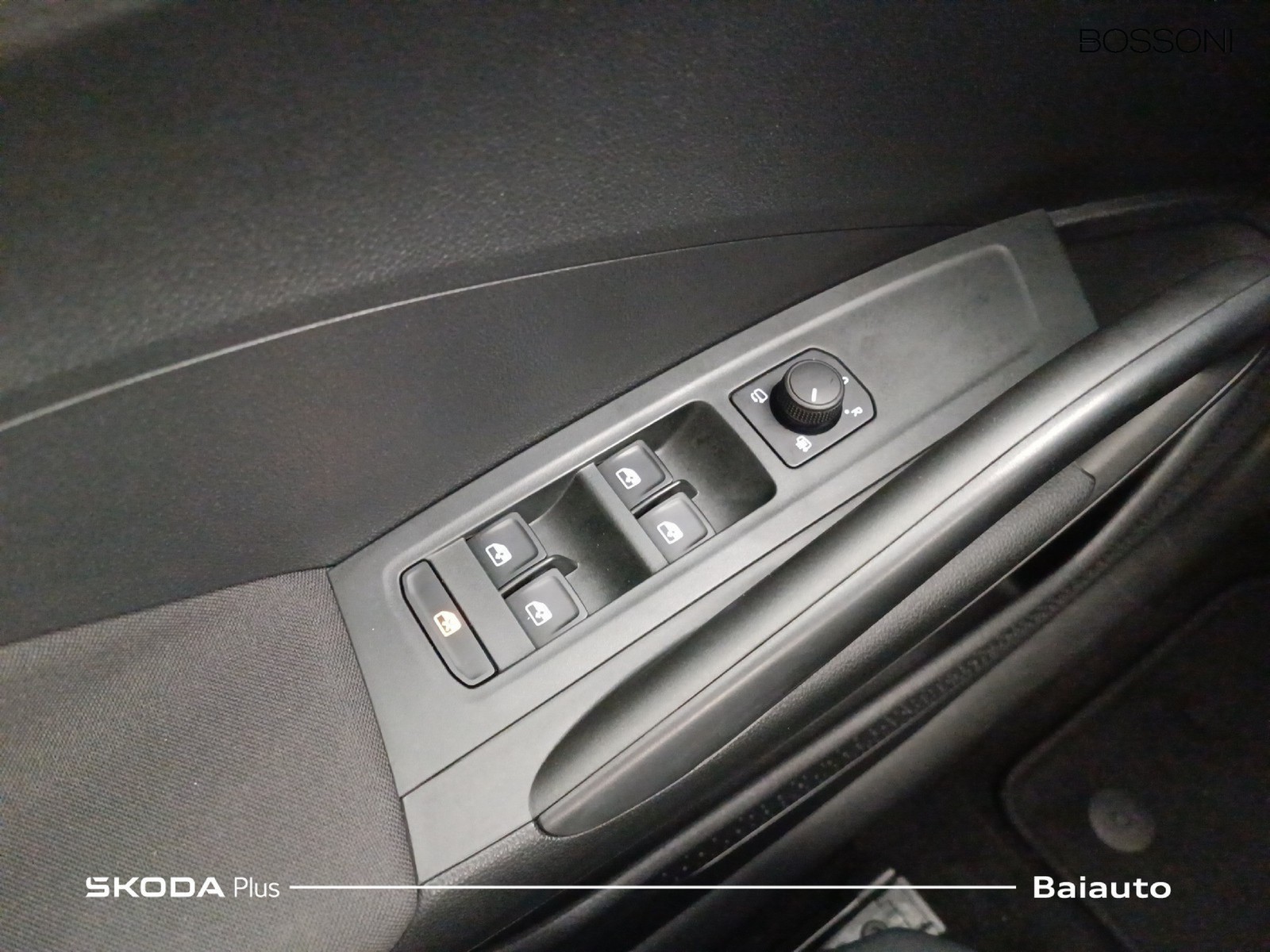 17 - Skoda Fabia 1.0 tsi evo 95cv style