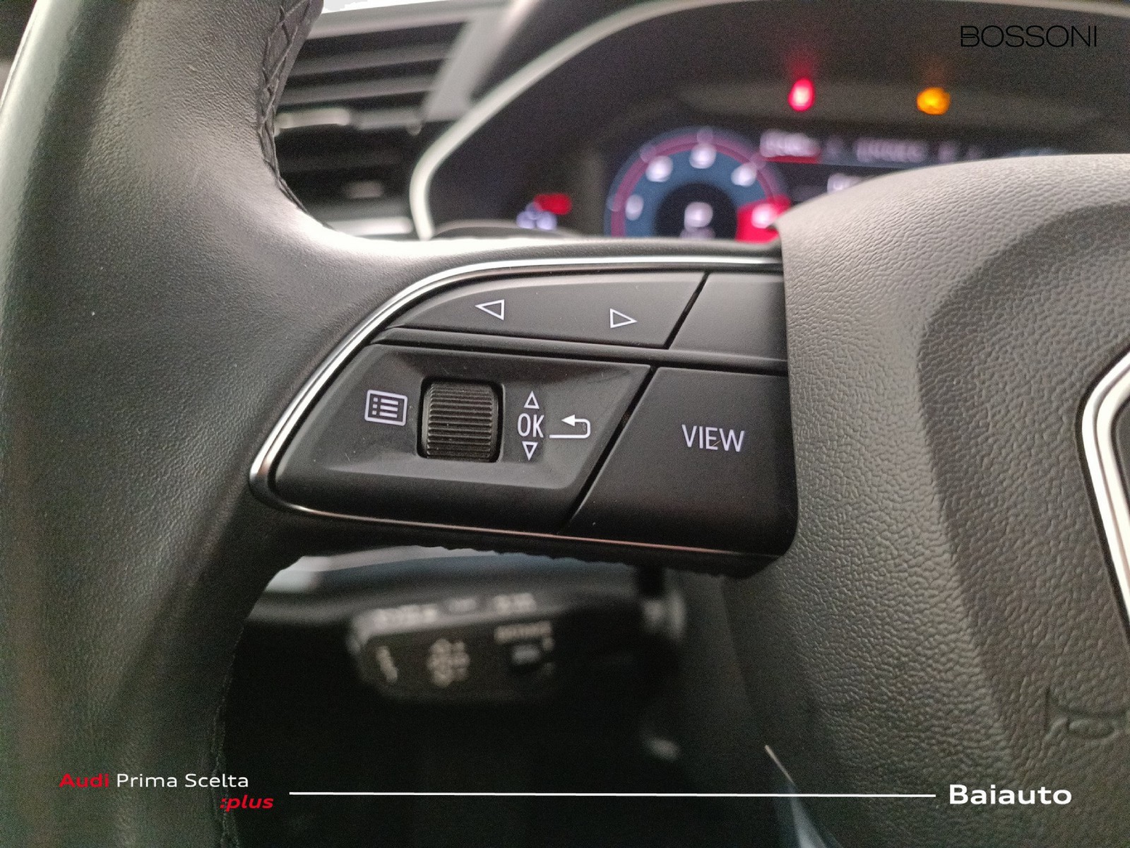 16 - Audi Q3 sportback 35 2.0 tdi identity black s tronic