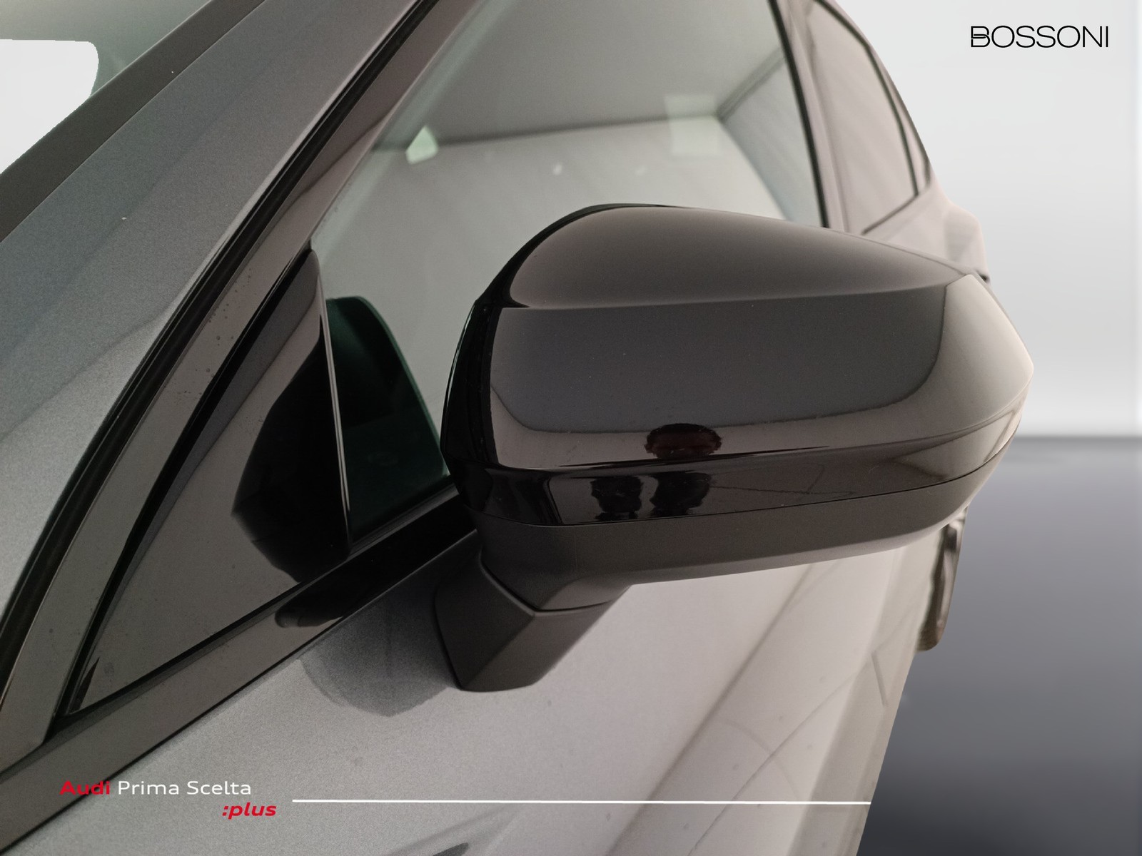 26 - Audi Q3 sportback 35 2.0 tdi identity black s tronic