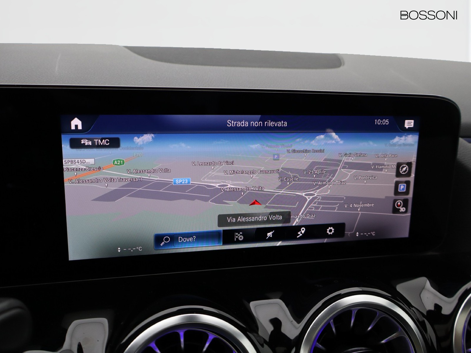 10 - Mercedes GLA 250 premium 4matic 8g-dct