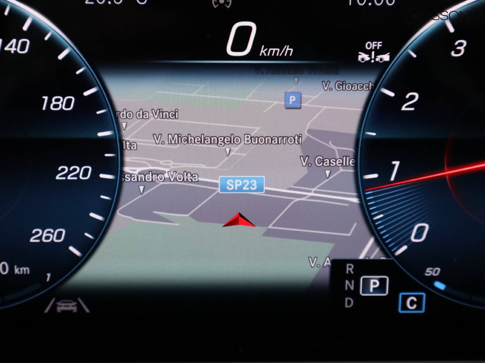 16 - Mercedes GLA 250 premium 4matic 8g-dct