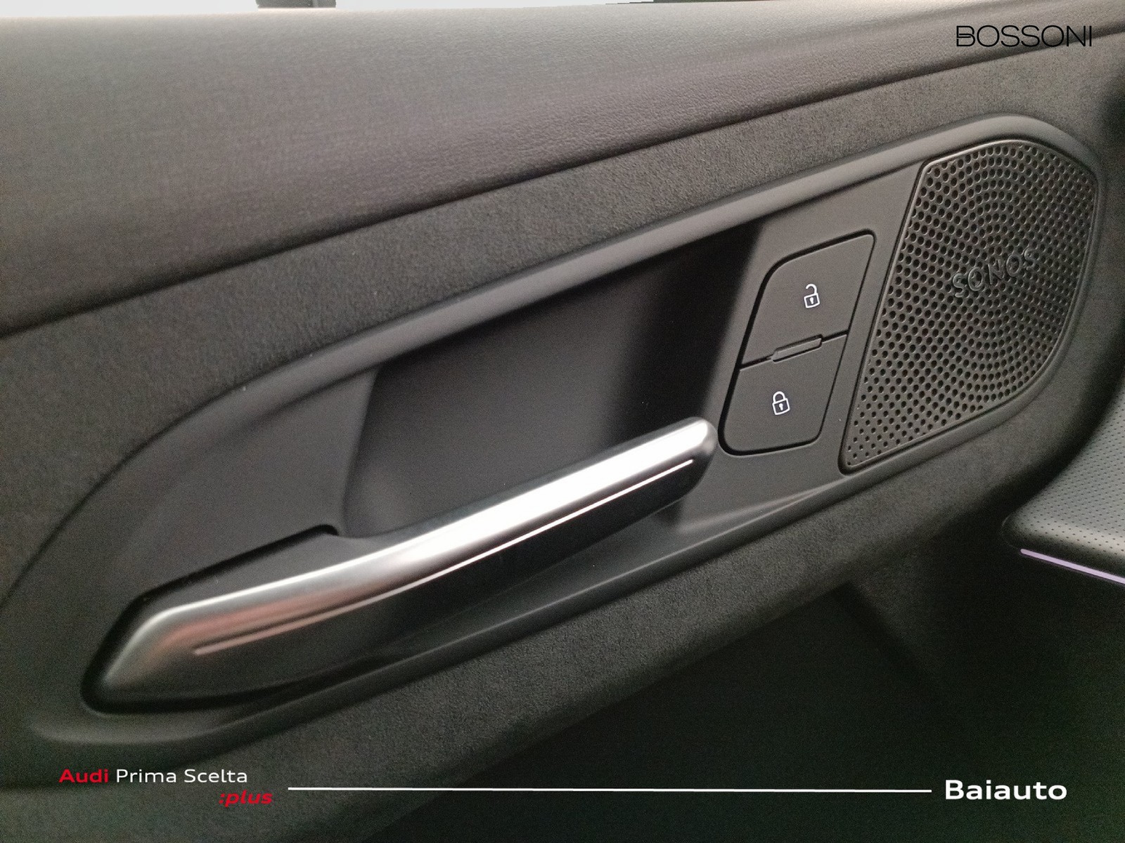 20 - Audi Q3 1.5 tfsi mhev 150cv s line edition