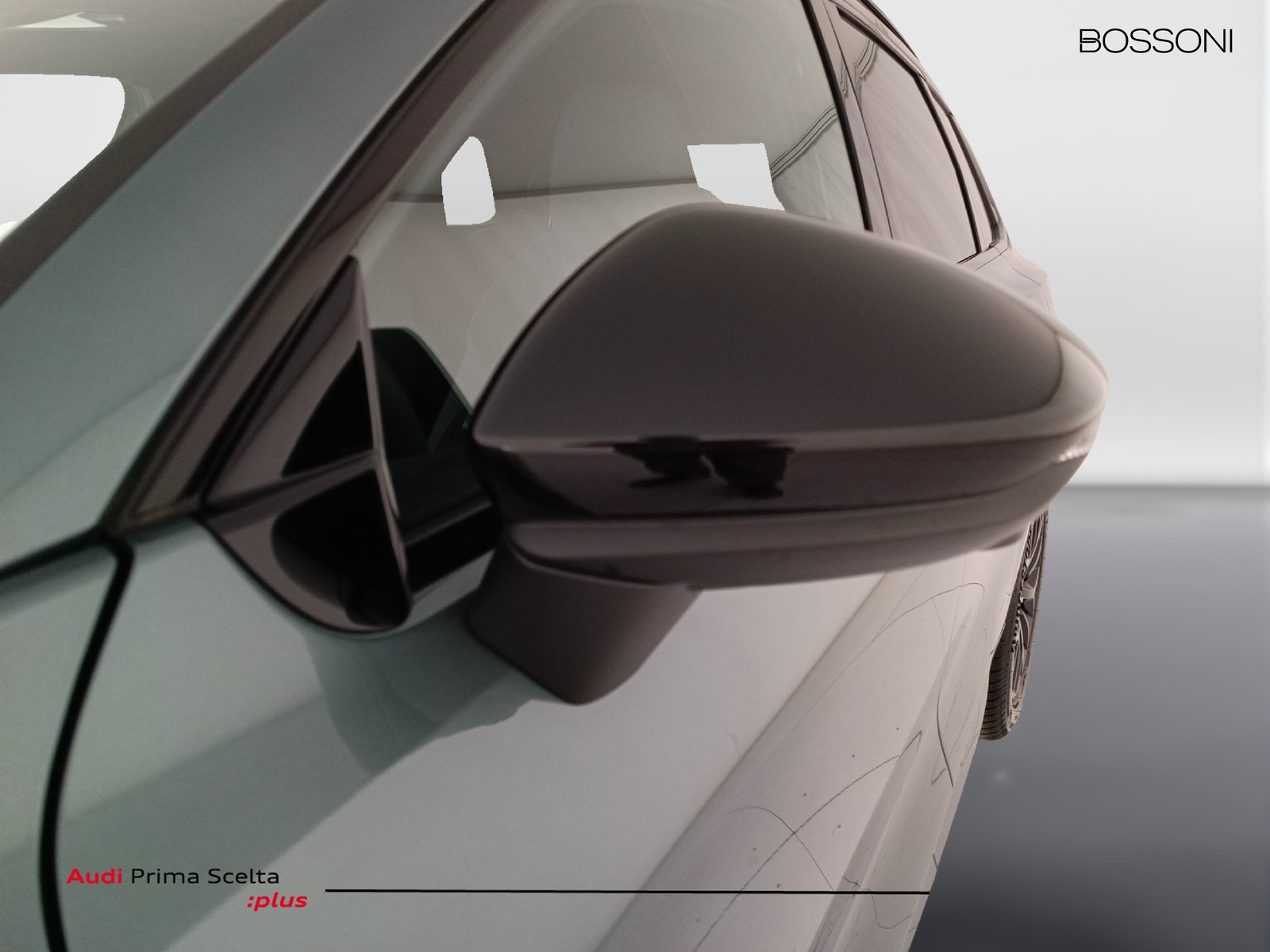 27 - Audi Q3 1.5 tfsi mhev 150cv s line edition