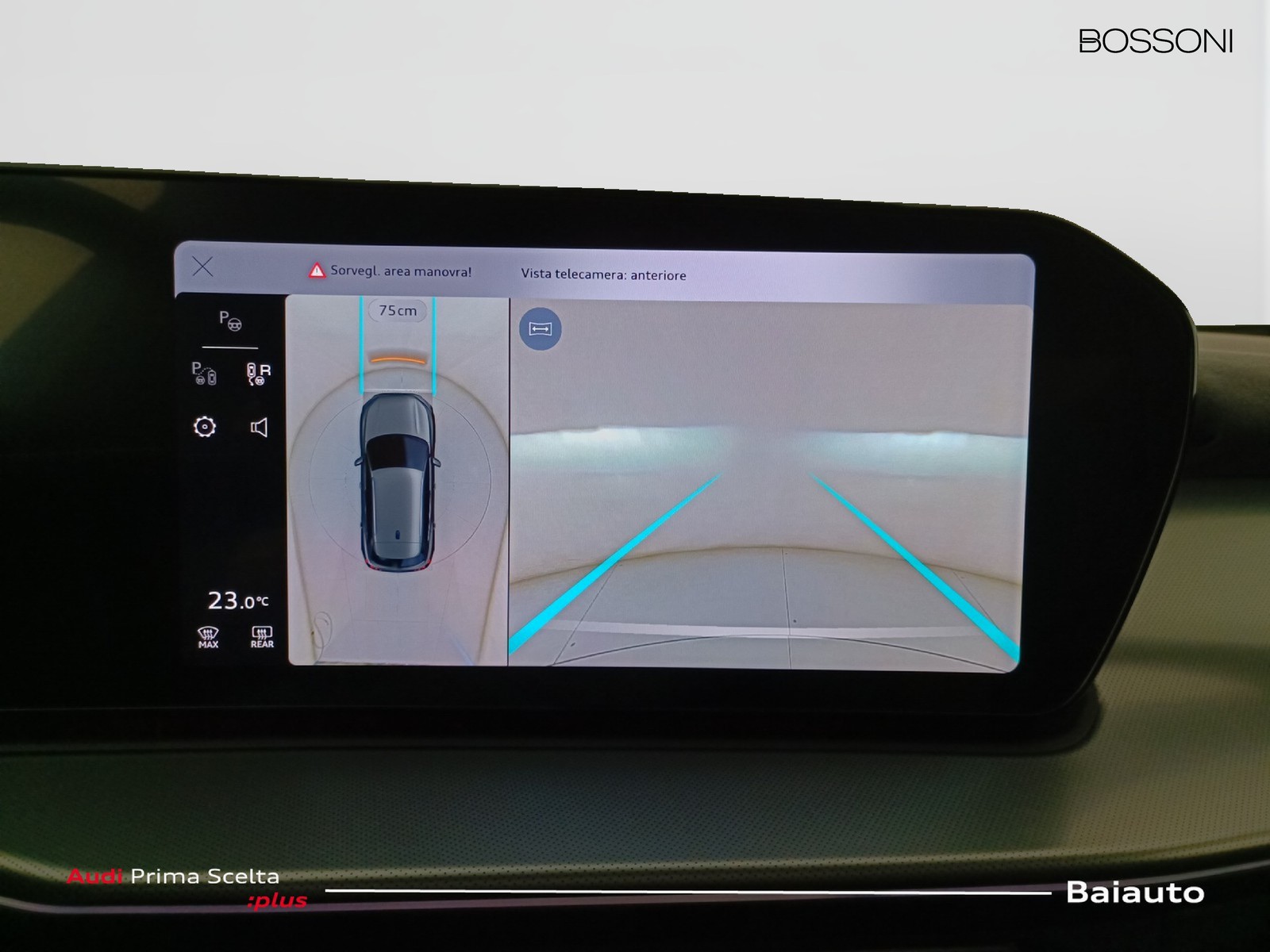 32 - Audi Q3 1.5 tfsi mhev 150cv s line edition