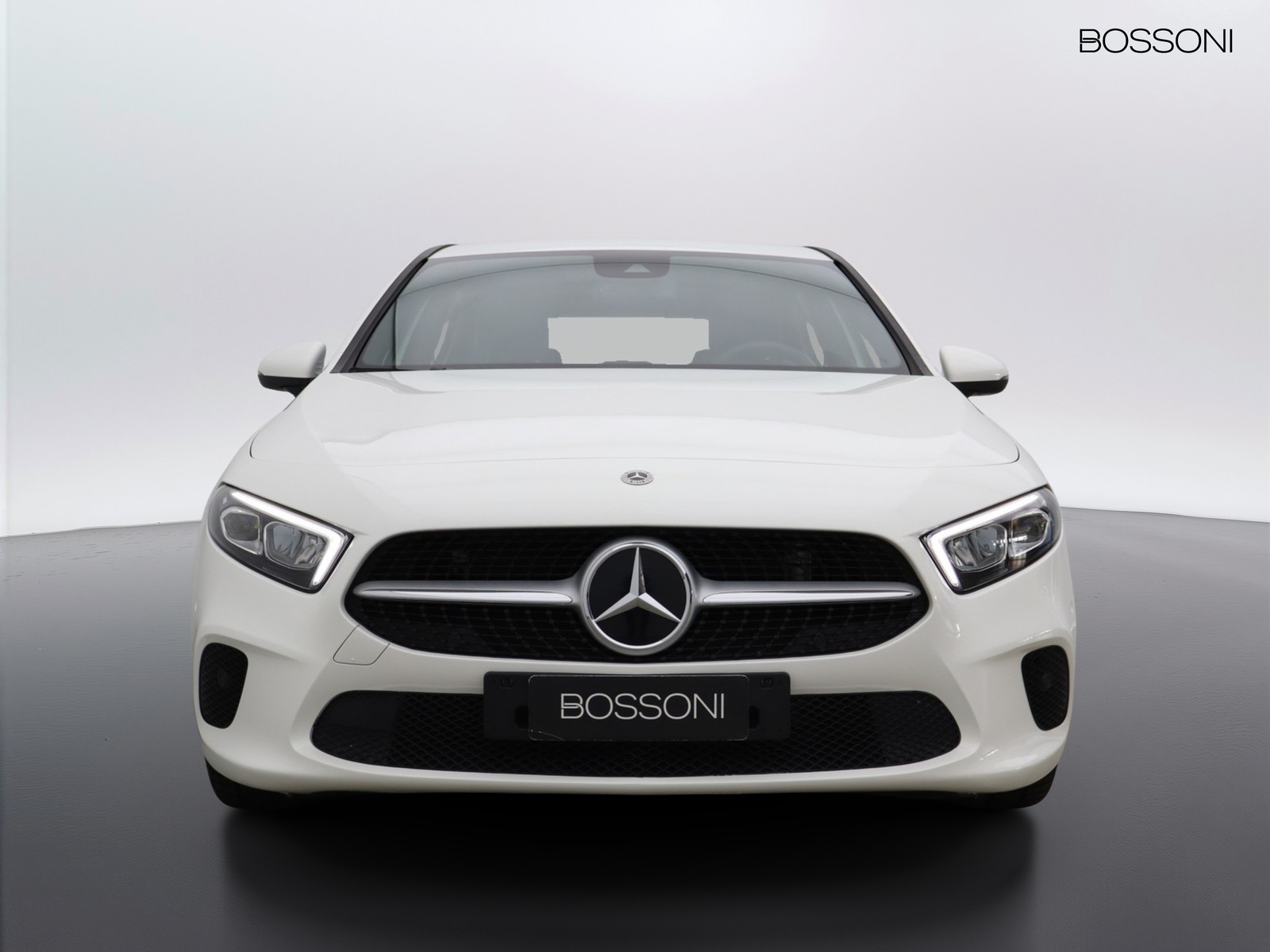 2 - Mercedes Classe A 180 d sport 8g-dct