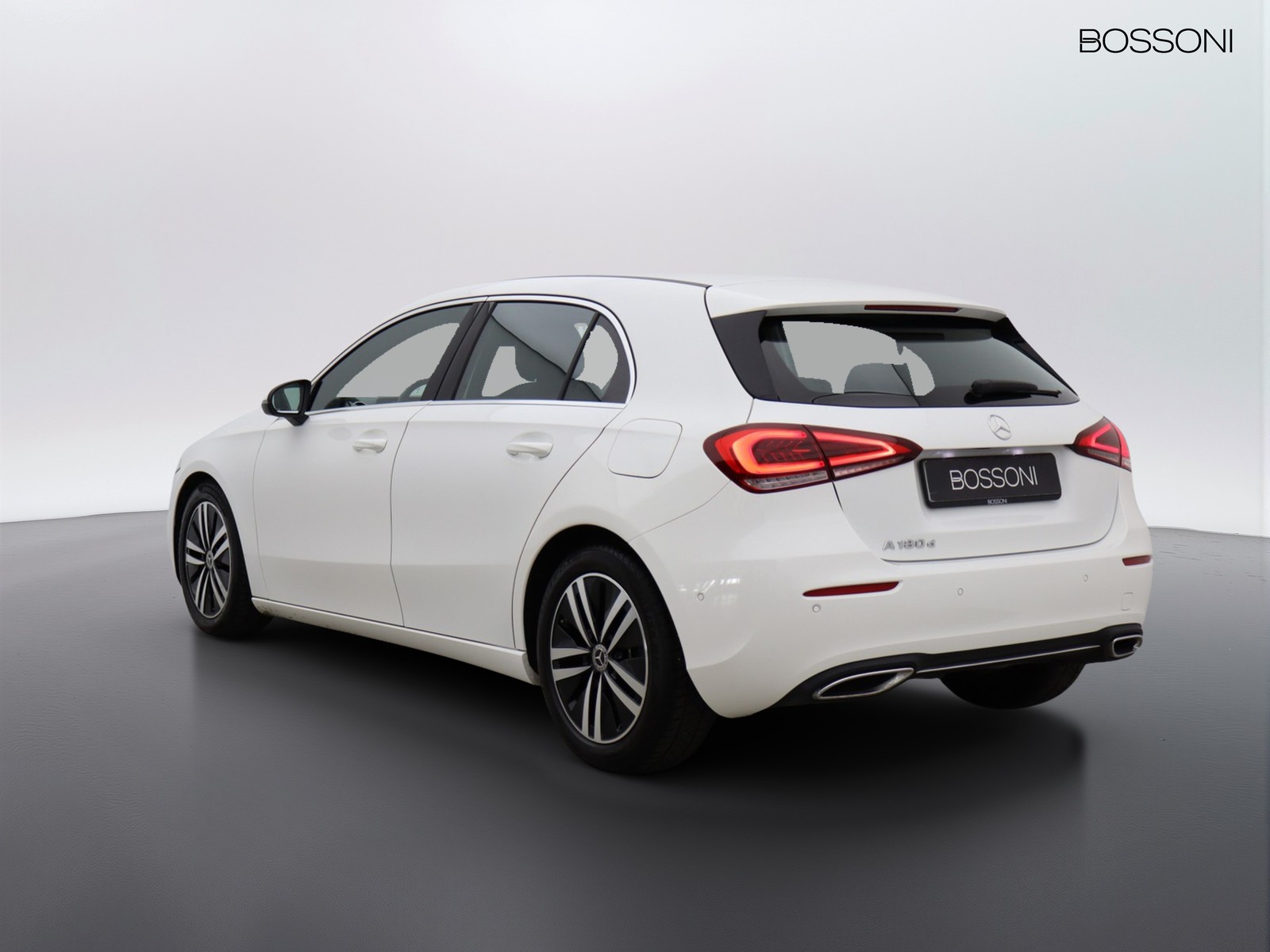 5 - Mercedes Classe A 180 d sport 8g-dct