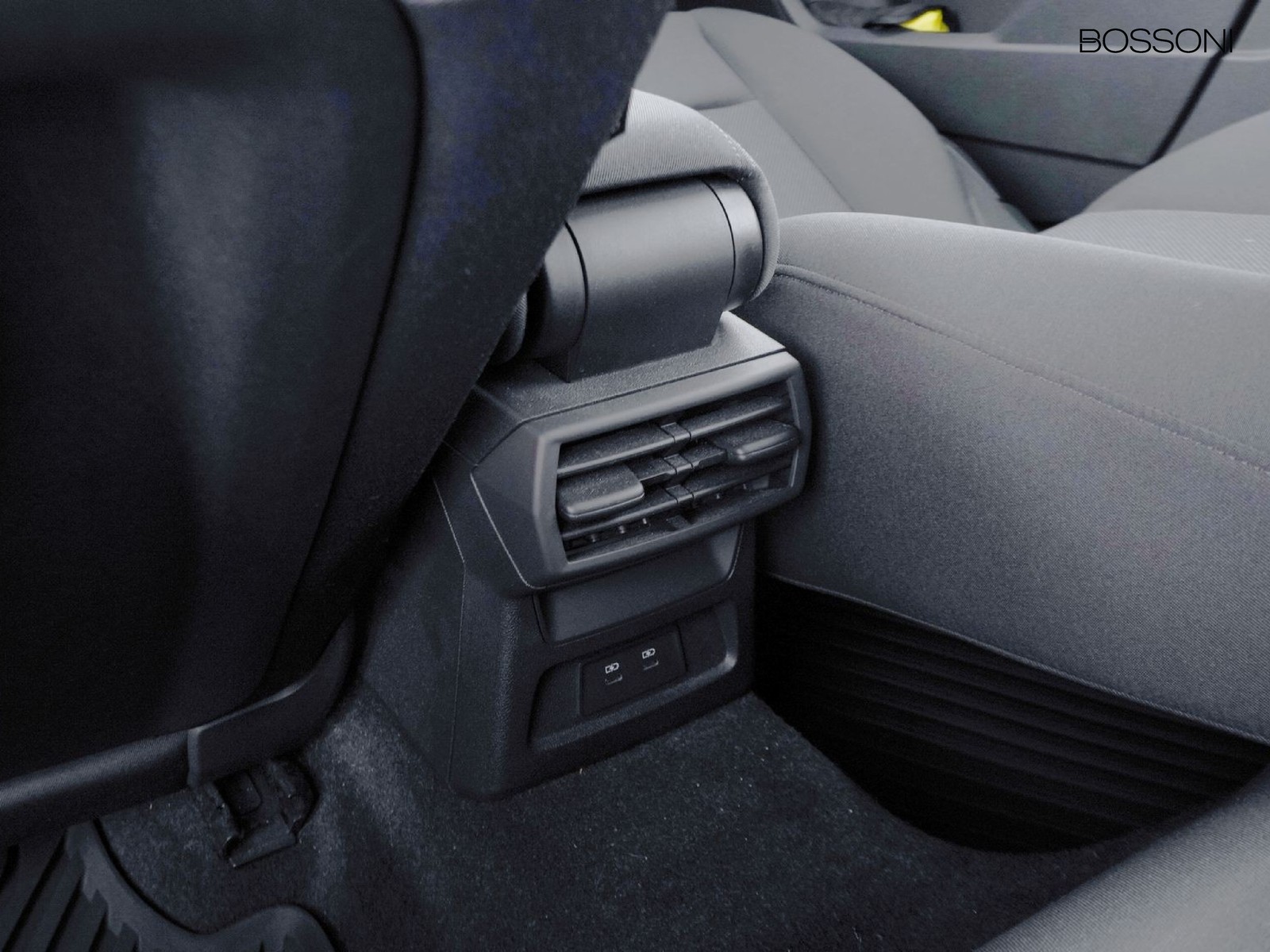 27 - Audi A3 sportback 30 2.0 tdi s line edition s tronic