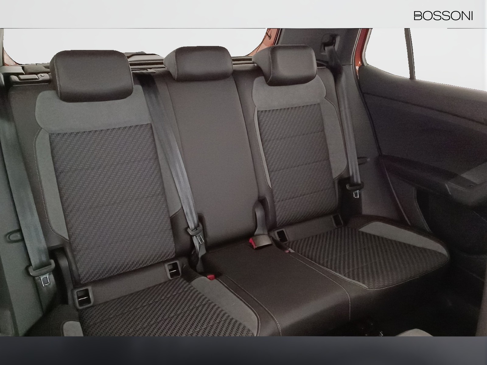 33 - Volkswagen T-Cross 1.0 tsi 110cv advanced dsg