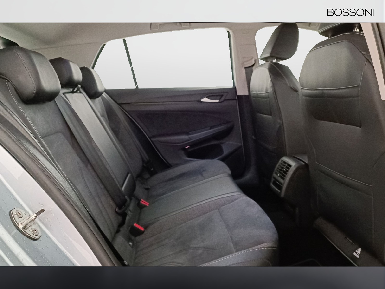 9 - Volkswagen Golf 2.0 tdi scr 150cv style dsg