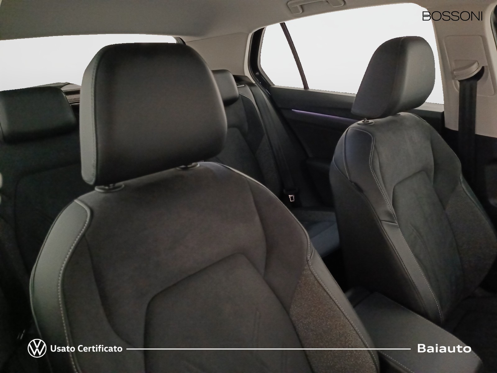 22 - Volkswagen Golf 2.0 tdi scr 150cv style dsg