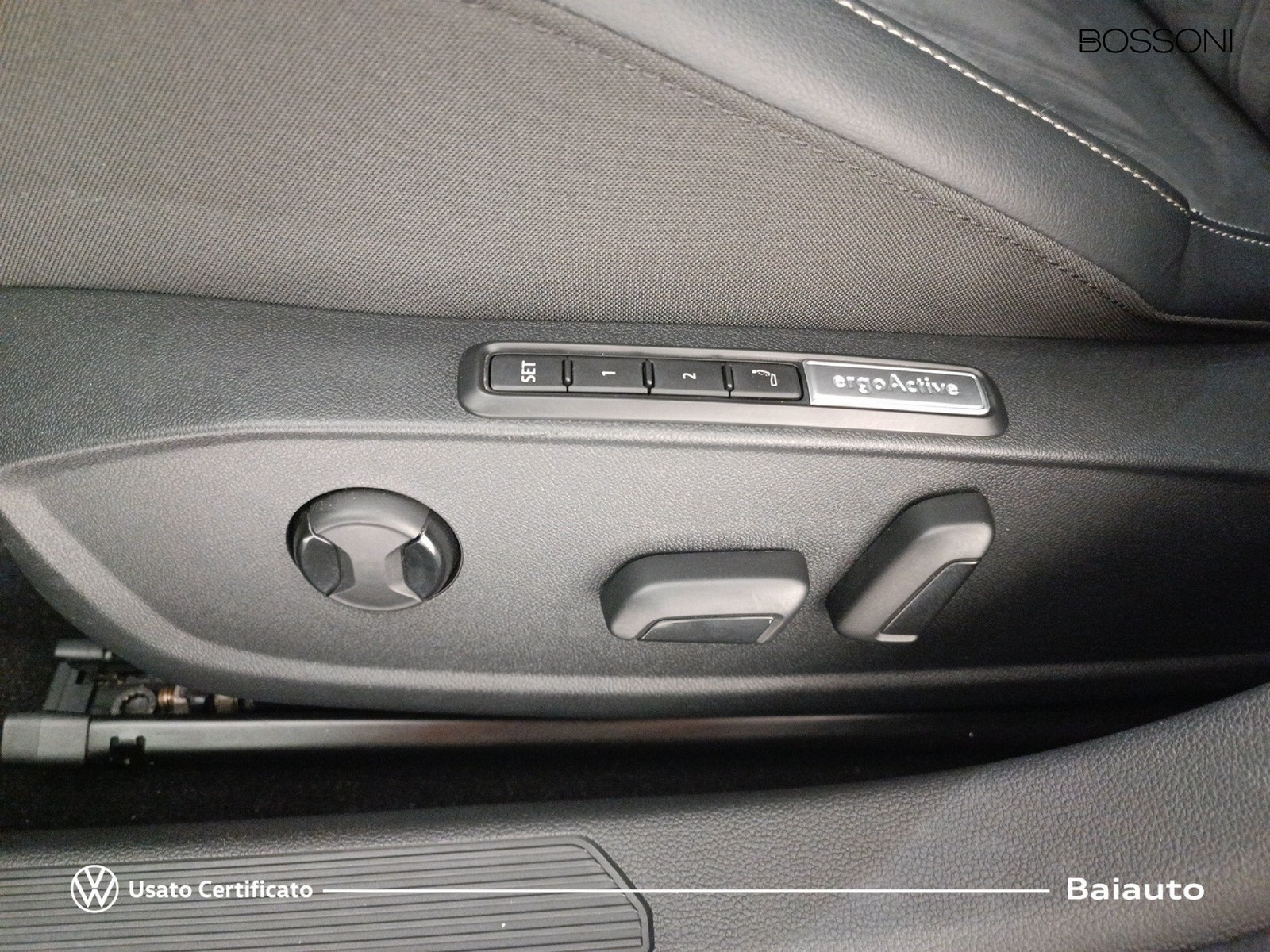 23 - Volkswagen Golf 2.0 tdi scr 150cv style dsg