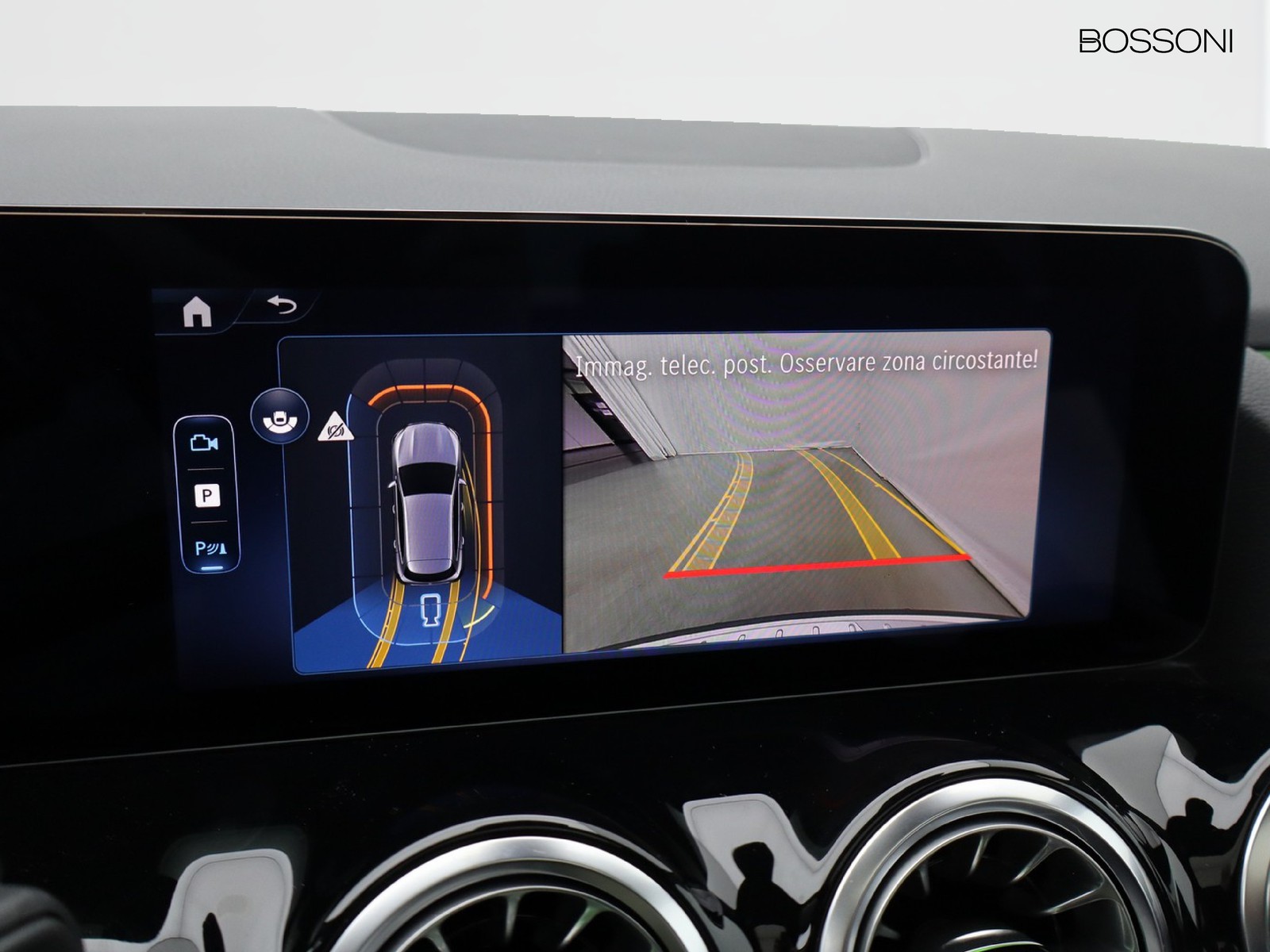 11 - Mercedes GLA 200 d amg line premium 8g-dct