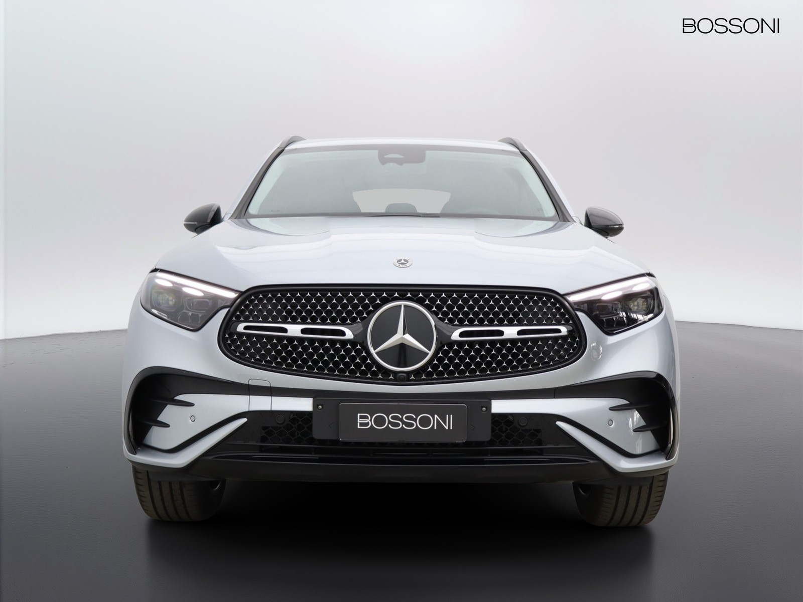 2 - Mercedes GLC suv 300 de plug in hybrid amg line advanced tech 4matic 9g-tronic