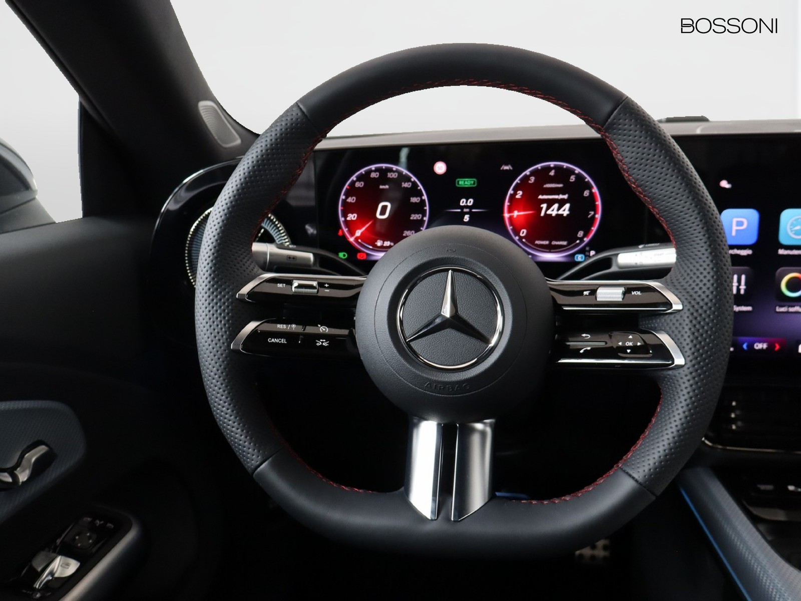 16 - Mercedes CLA 200 premium 4matic auto