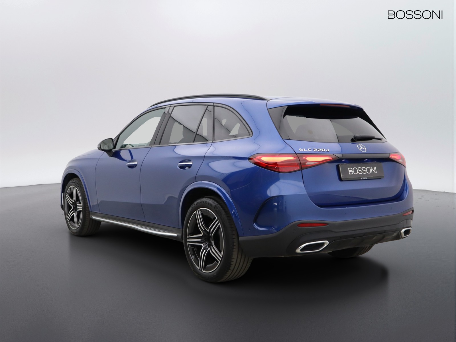 4 - Mercedes GLC suv 220 d amg line premium 4matic 9g-tronic