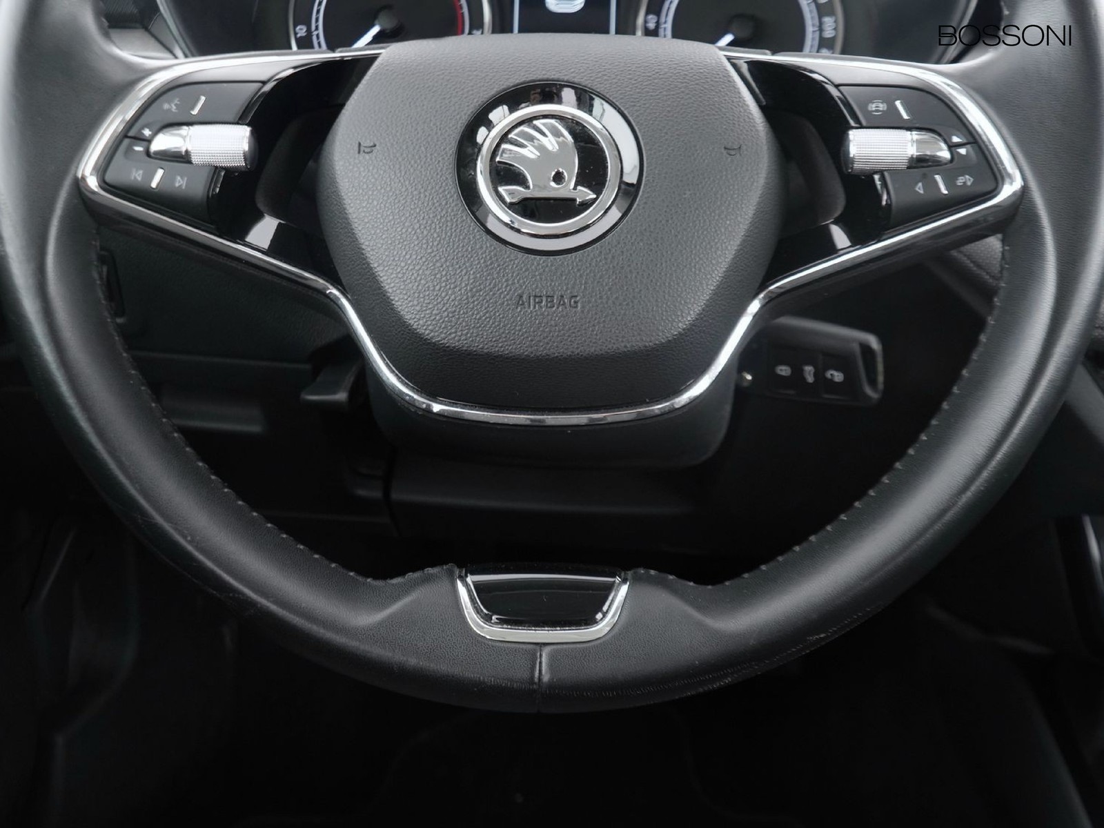 15 - Skoda Fabia 1.0 mpi evo 65cv ambition