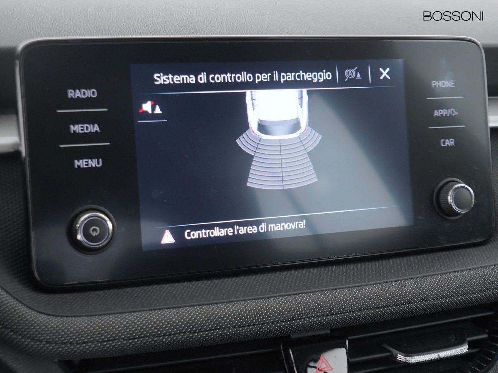 27 - Skoda Fabia 1.0 mpi evo 65cv ambition