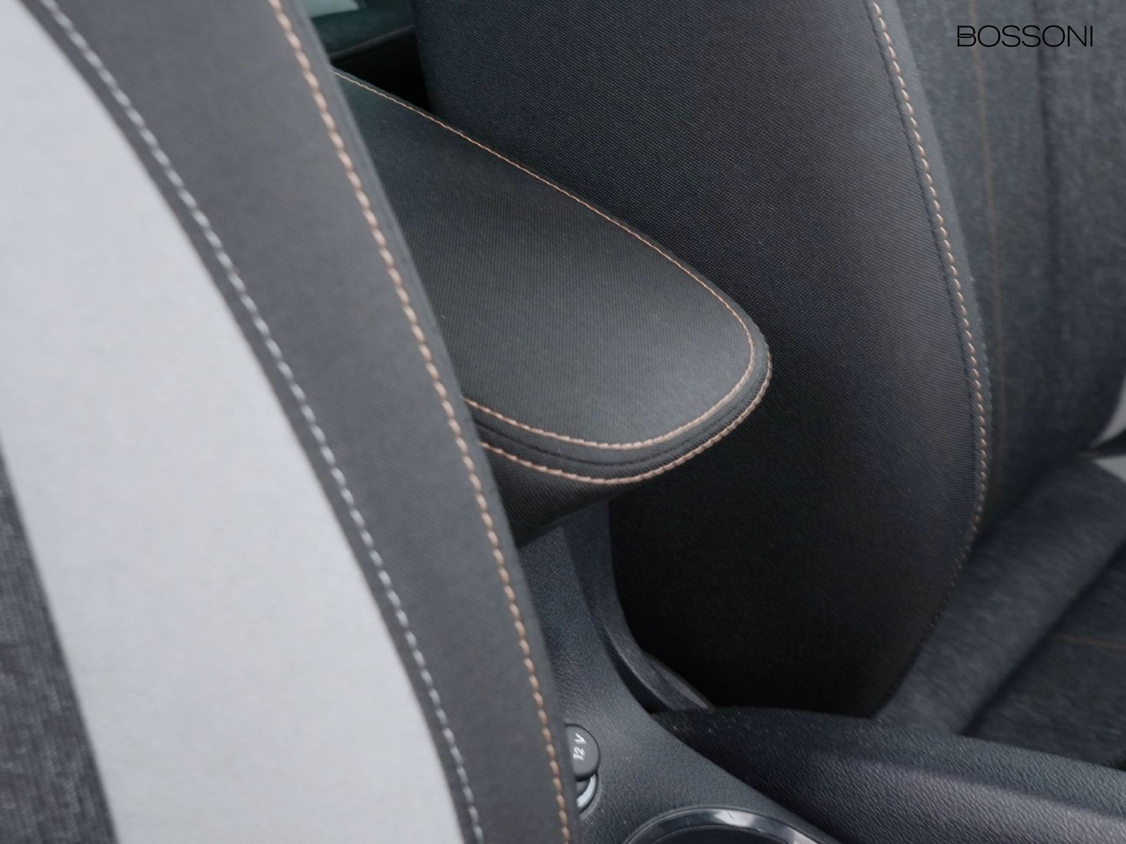 18 - Skoda Kamiq 1.0 g-tec 90cv style