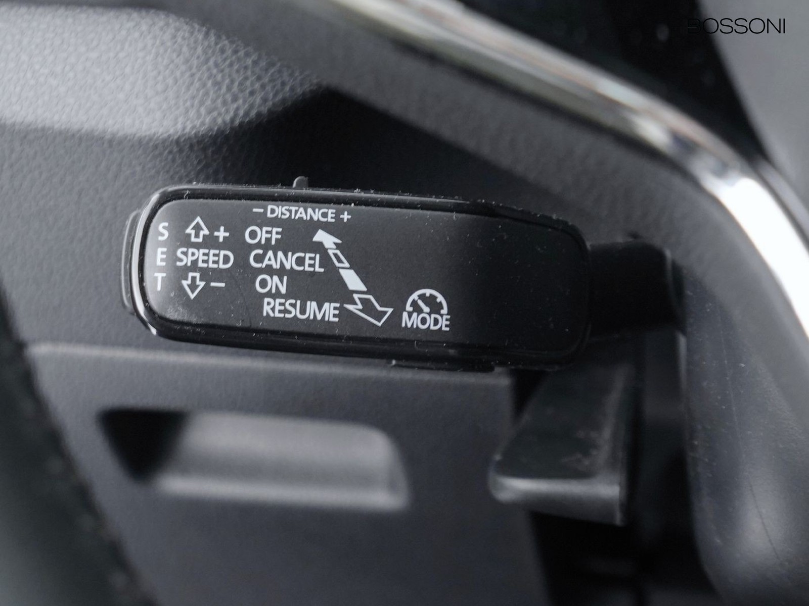 27 - Skoda Kamiq 1.0 g-tec 90cv style