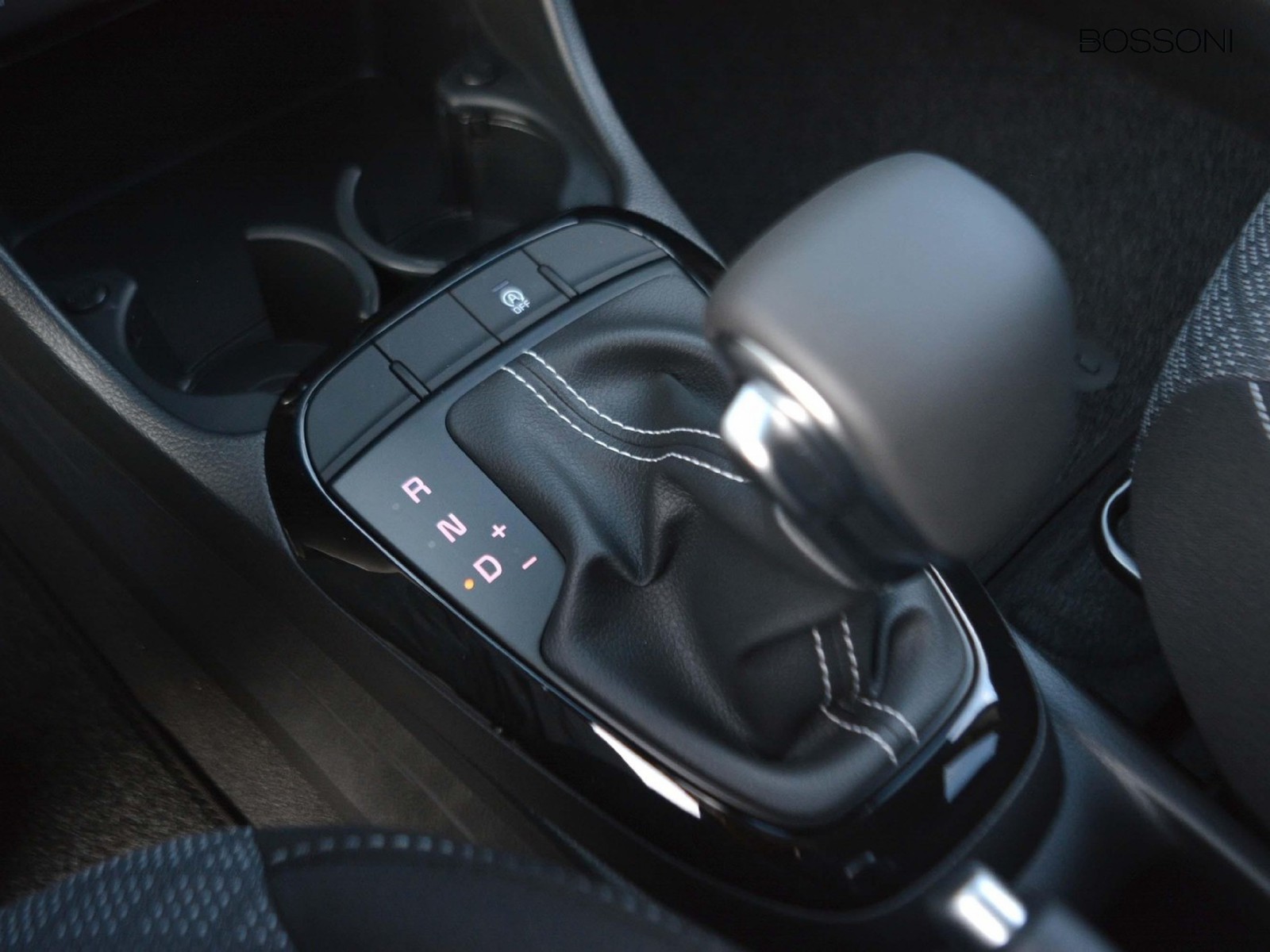 18 - Kia Picanto 1.0 gdi urban amt