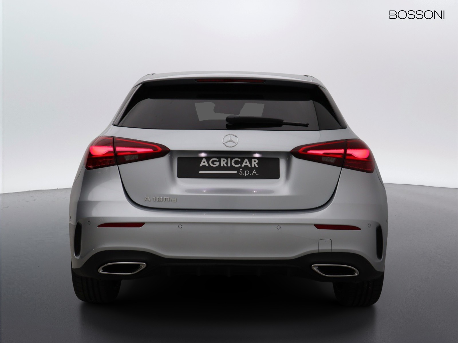 6 - Mercedes Classe A 180 d amg line premium speedshift dct amg 8g