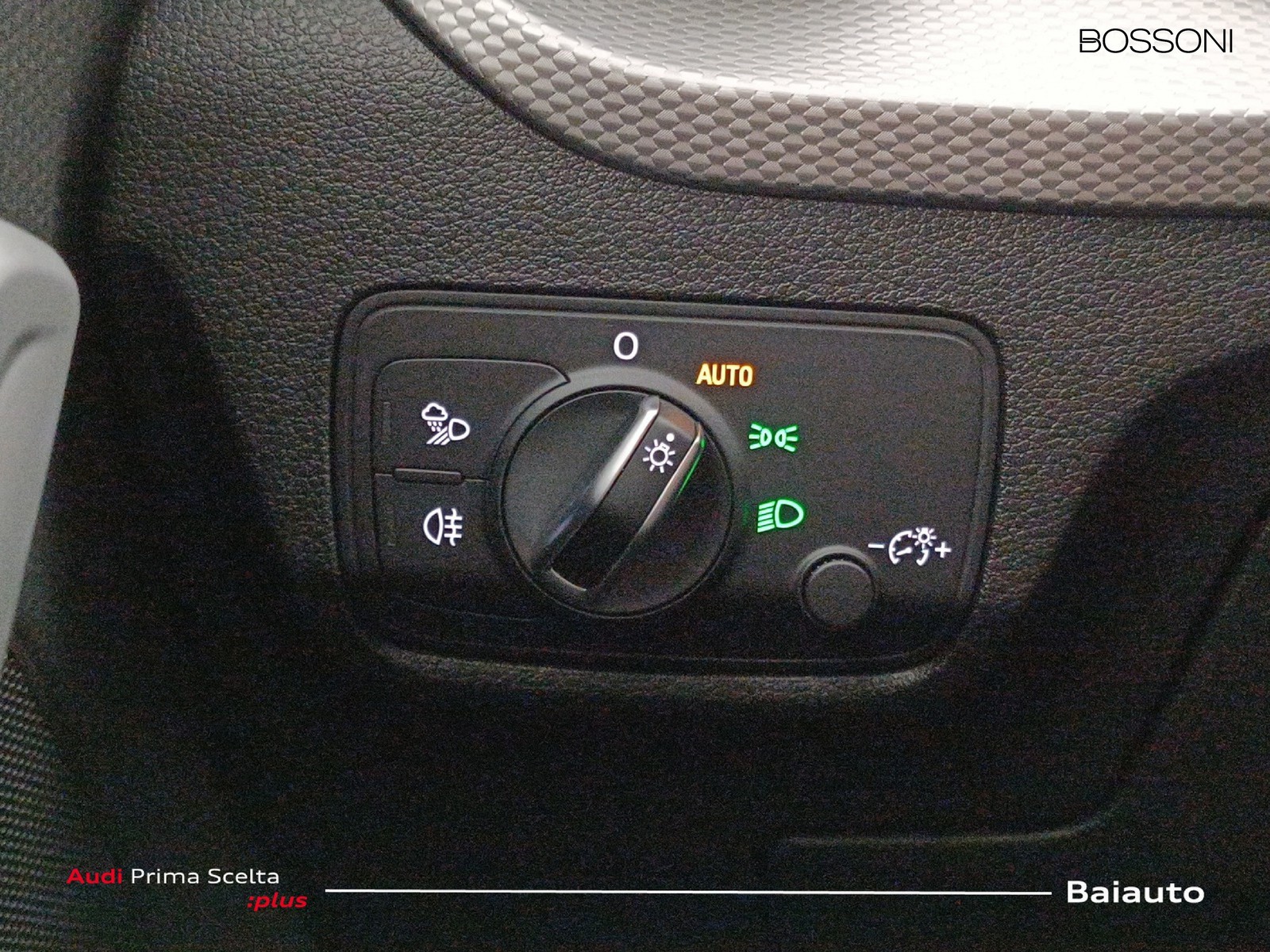 18 - Audi Q2 35 1.5 tfsi s line edition s tronic