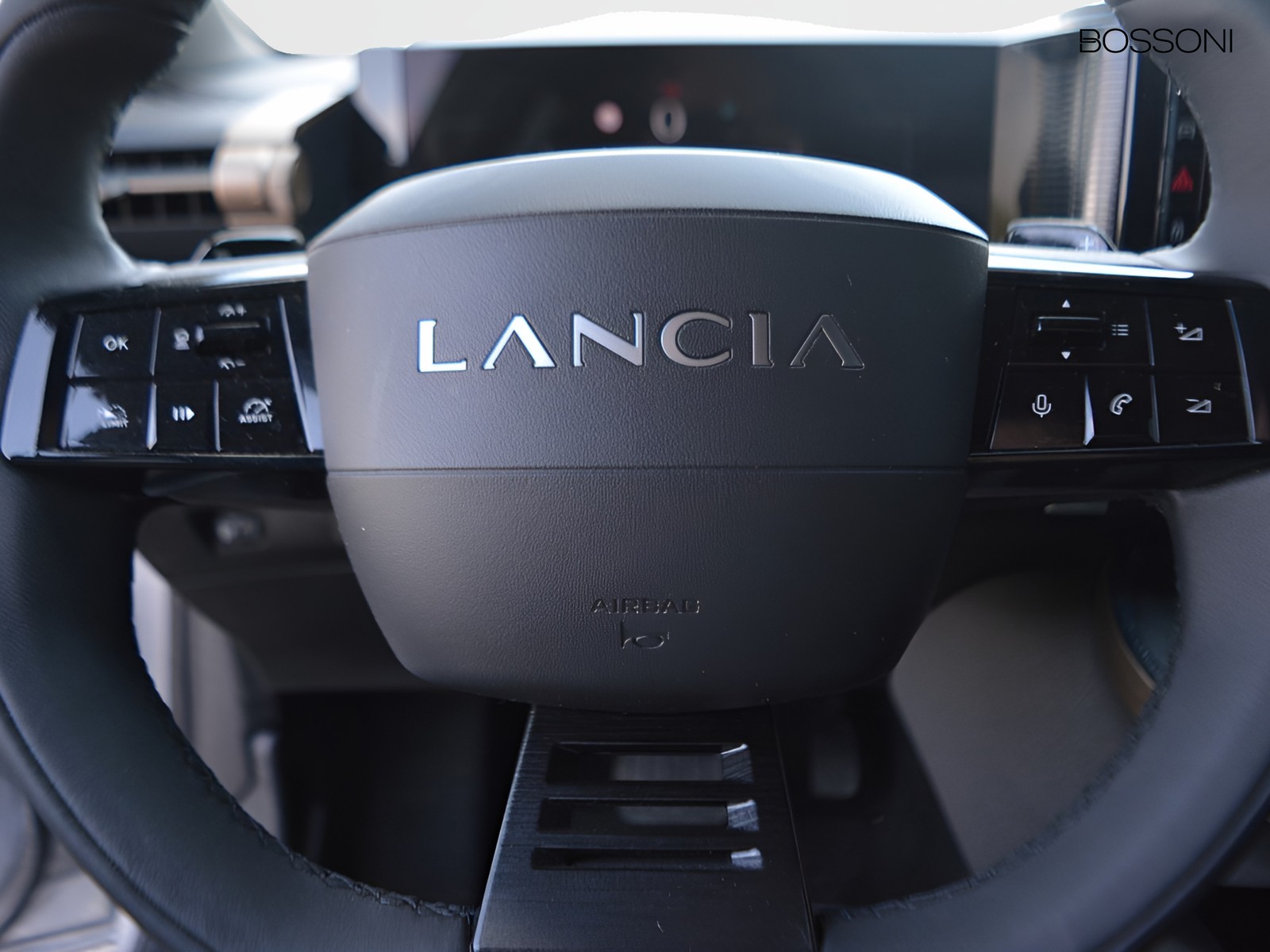 17 - Lancia Ypsilon 1.2 mhev 110cv lx e-dct