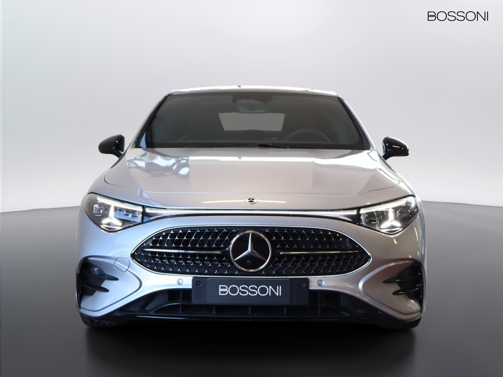 2 - Mercedes CLA 180 advanced plus auto