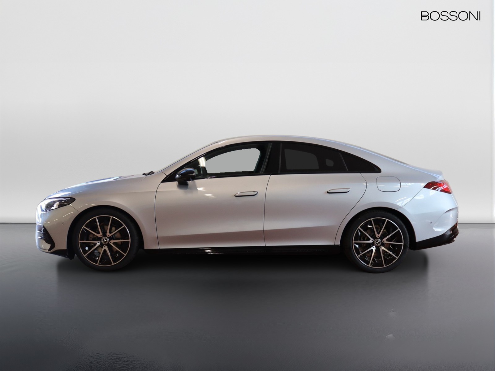 3 - Mercedes CLA 180 advanced plus auto